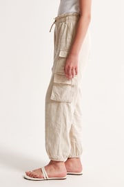 Abercrombie & Fitch Cream Linen Cargo Joggers With Pockets - Image 3 of 7