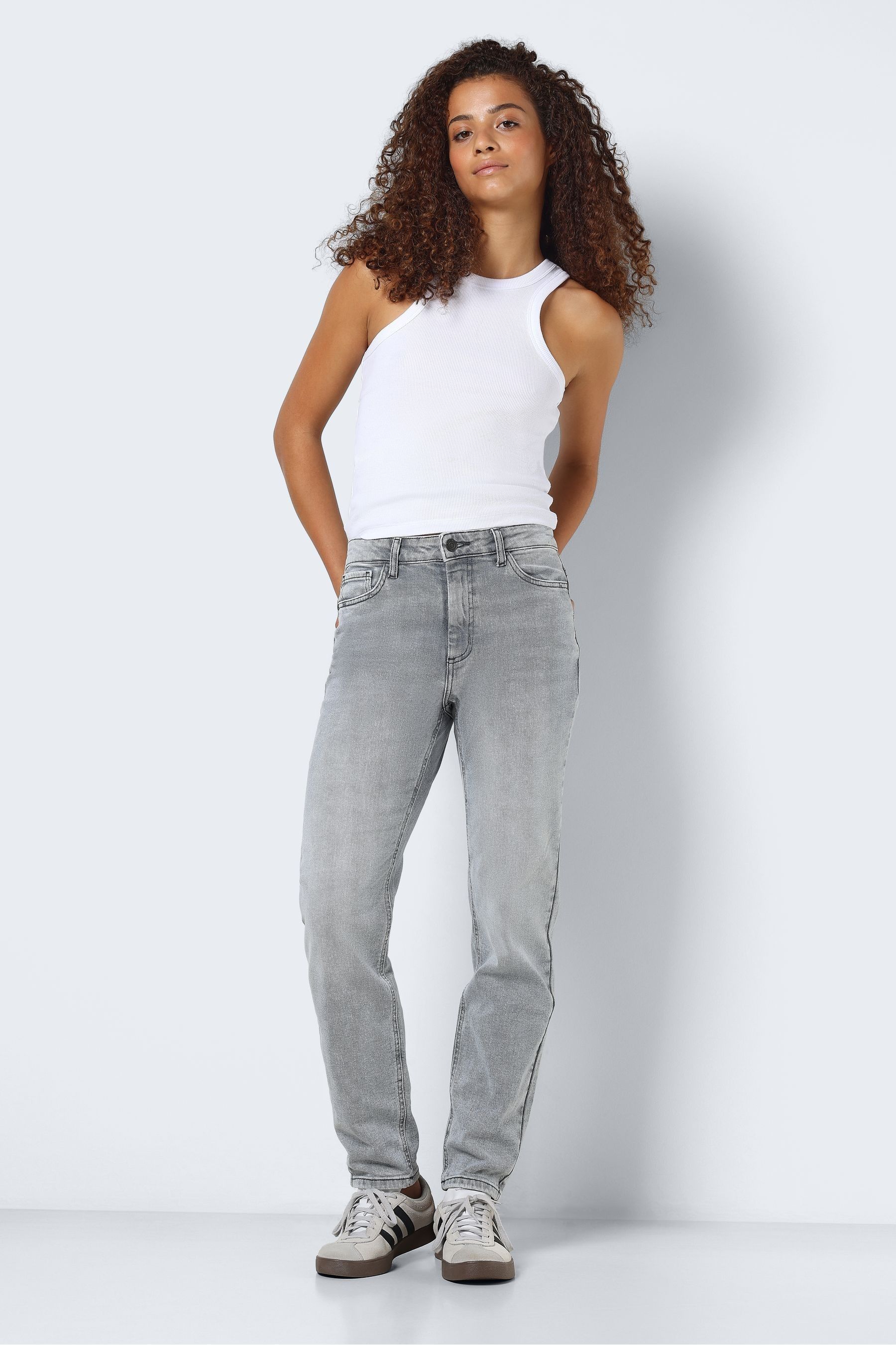 Noisy may hot sale mom jeans