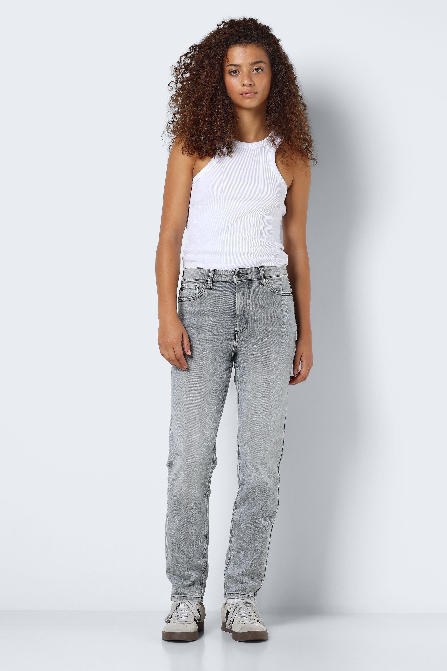 Grey wash mom jeans top