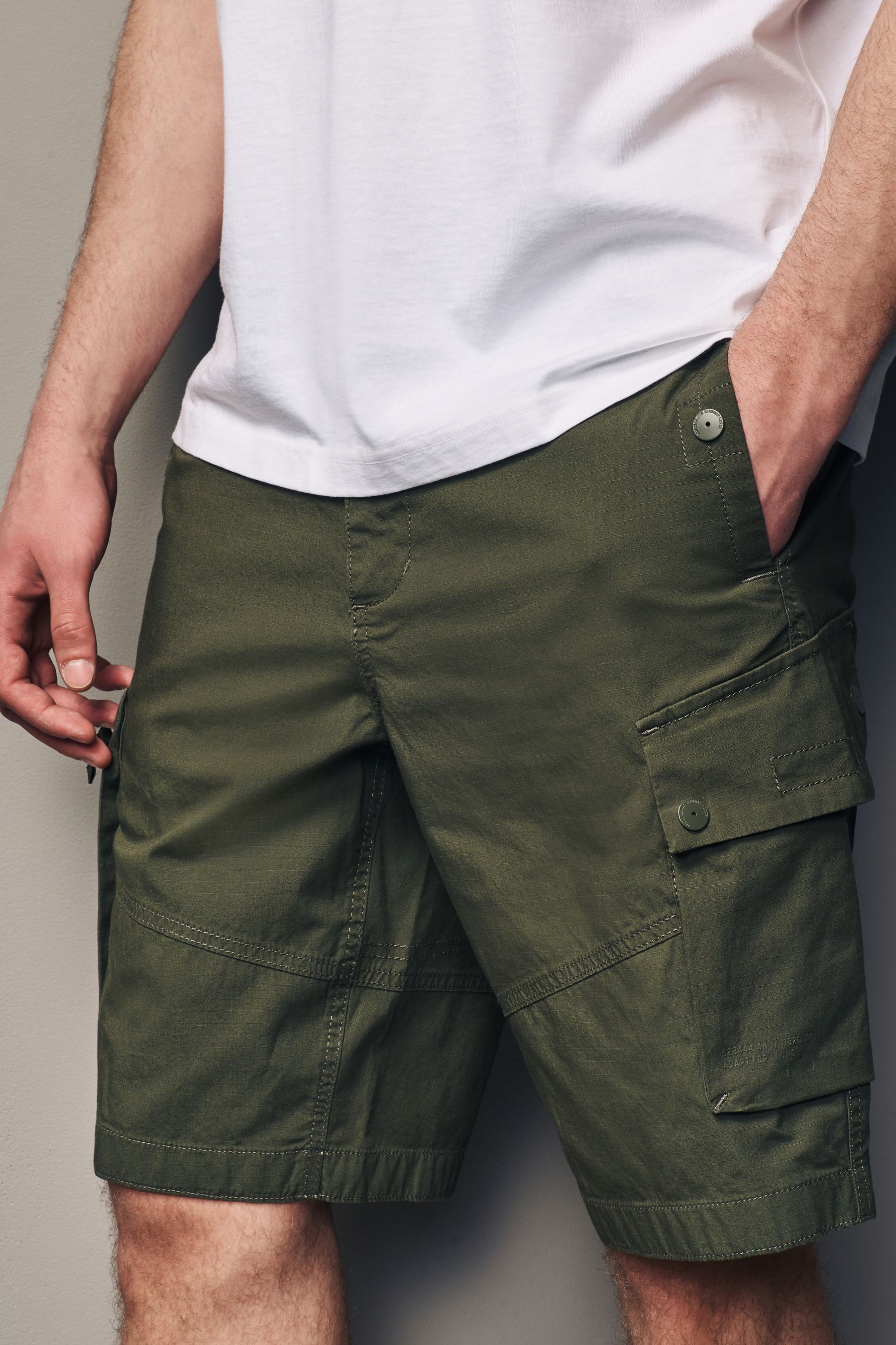 Lightweight cargo shorts outlet