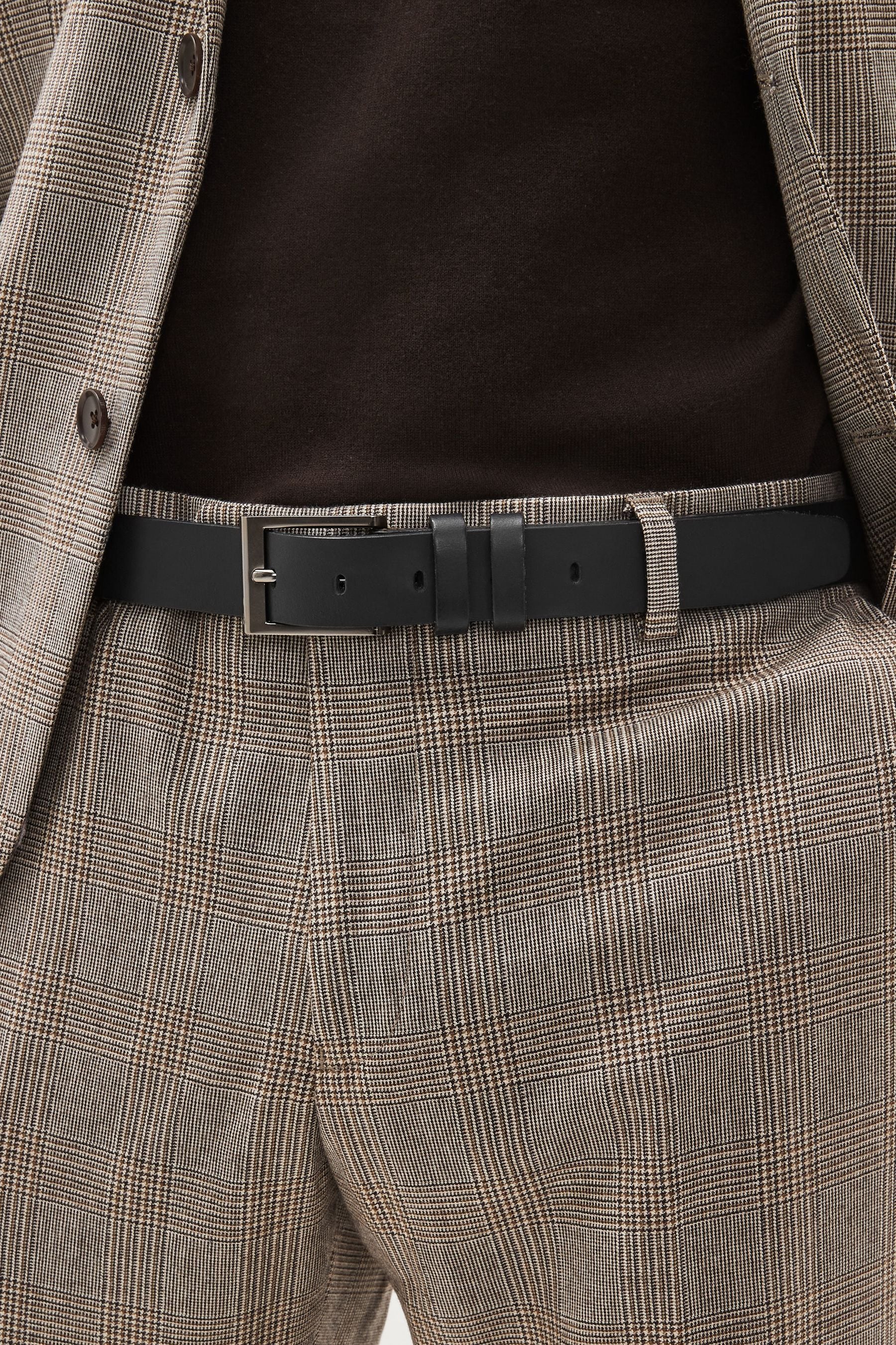Next belts top