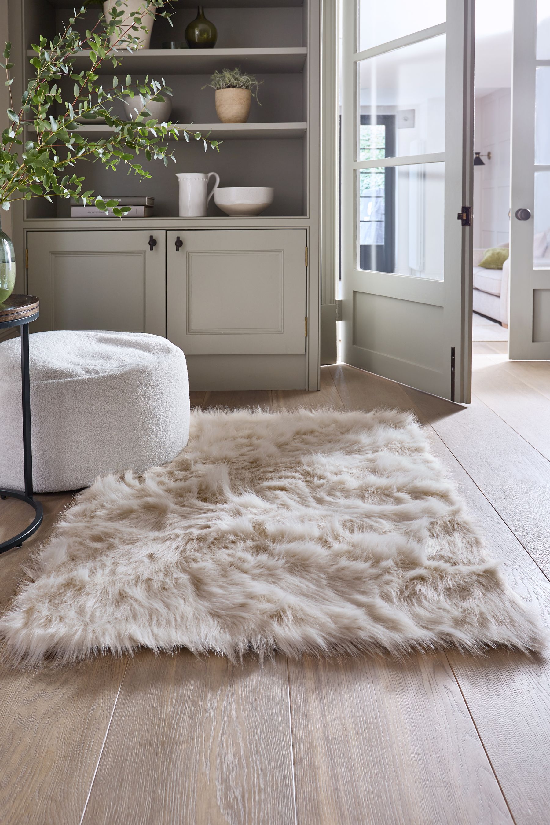 Faux fur rugs 2025 huge