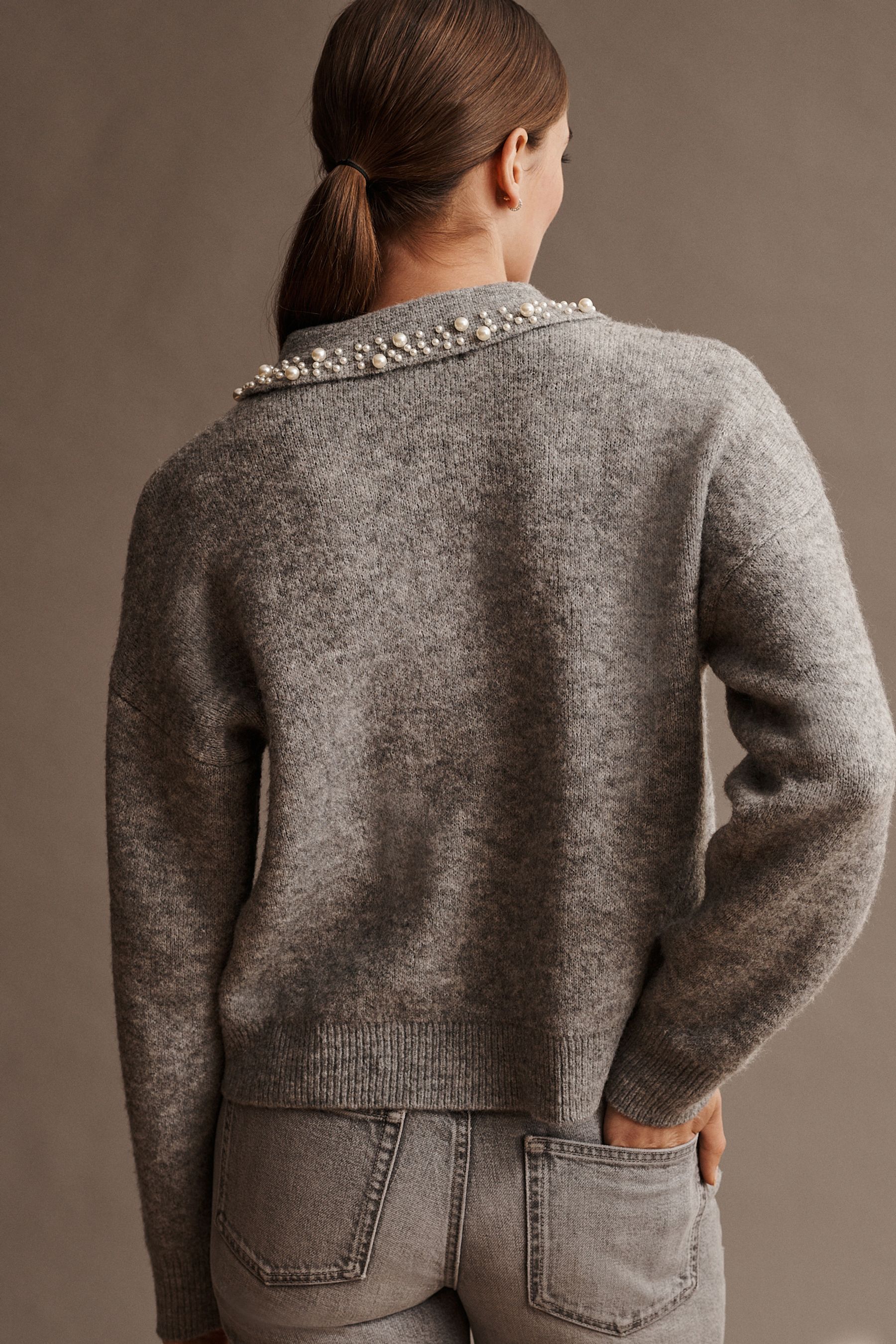 Grey jumper with pearls store