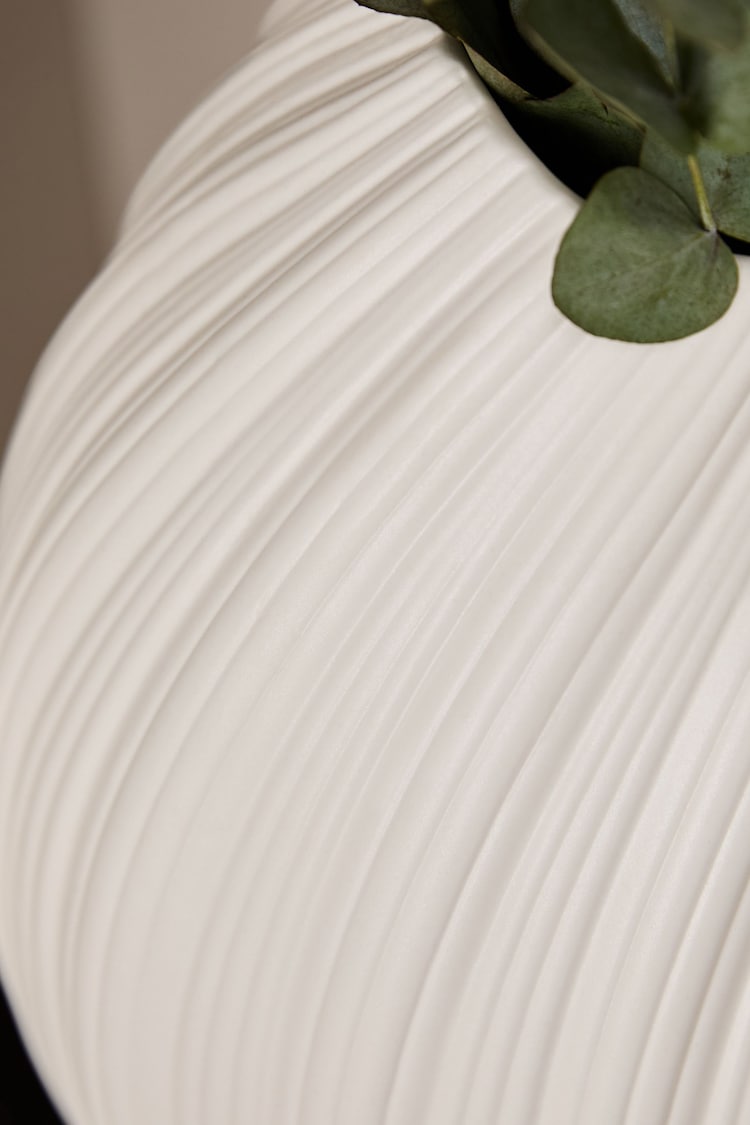 White Pleated Ceramic Large Vase - Image 2 of 2