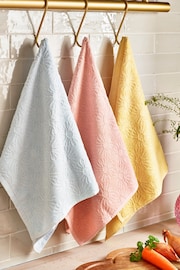 Set of 3 Pastel Daisy Terry Tea Towels - Image 1 of 4