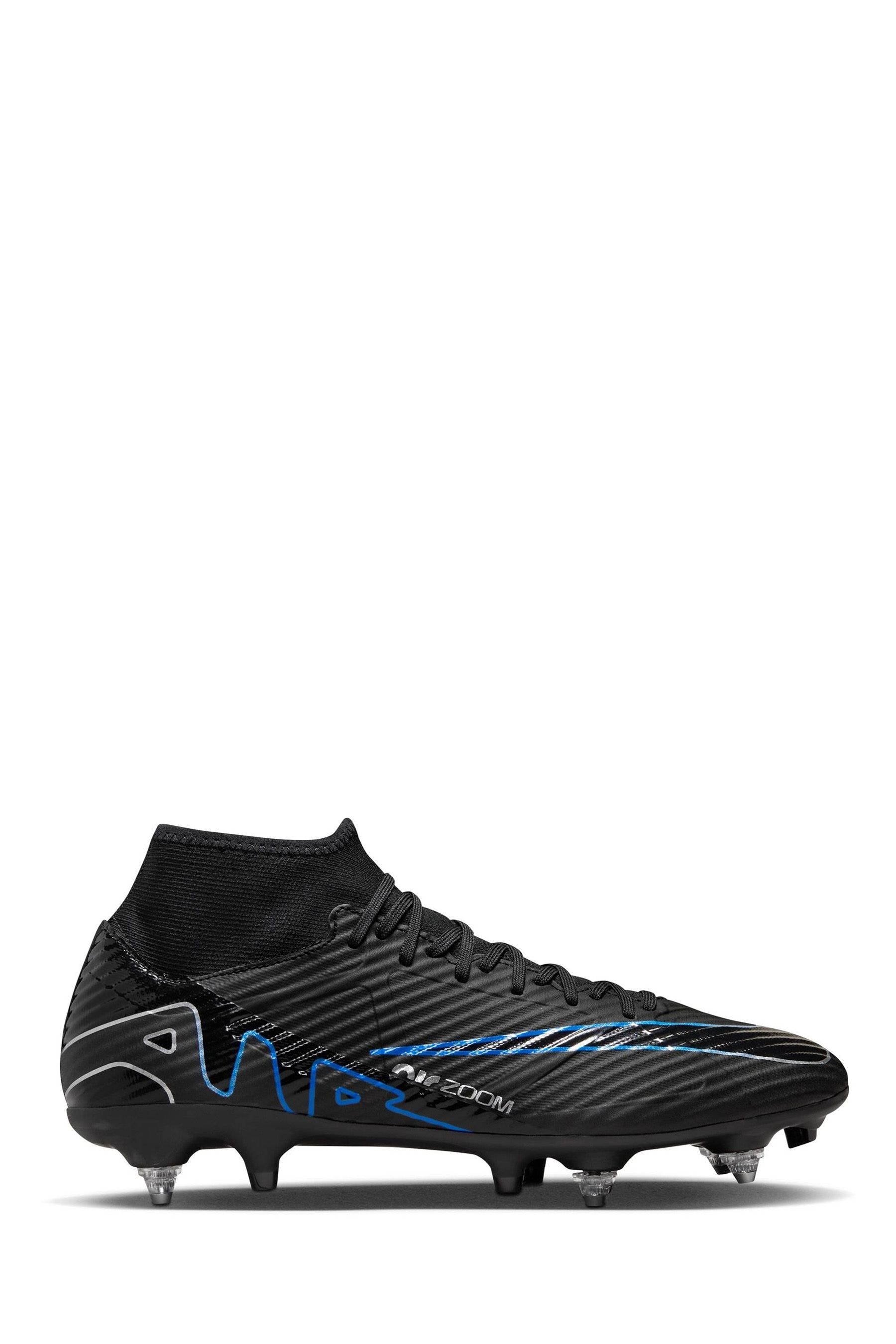 Nike high hotsell cut football boots