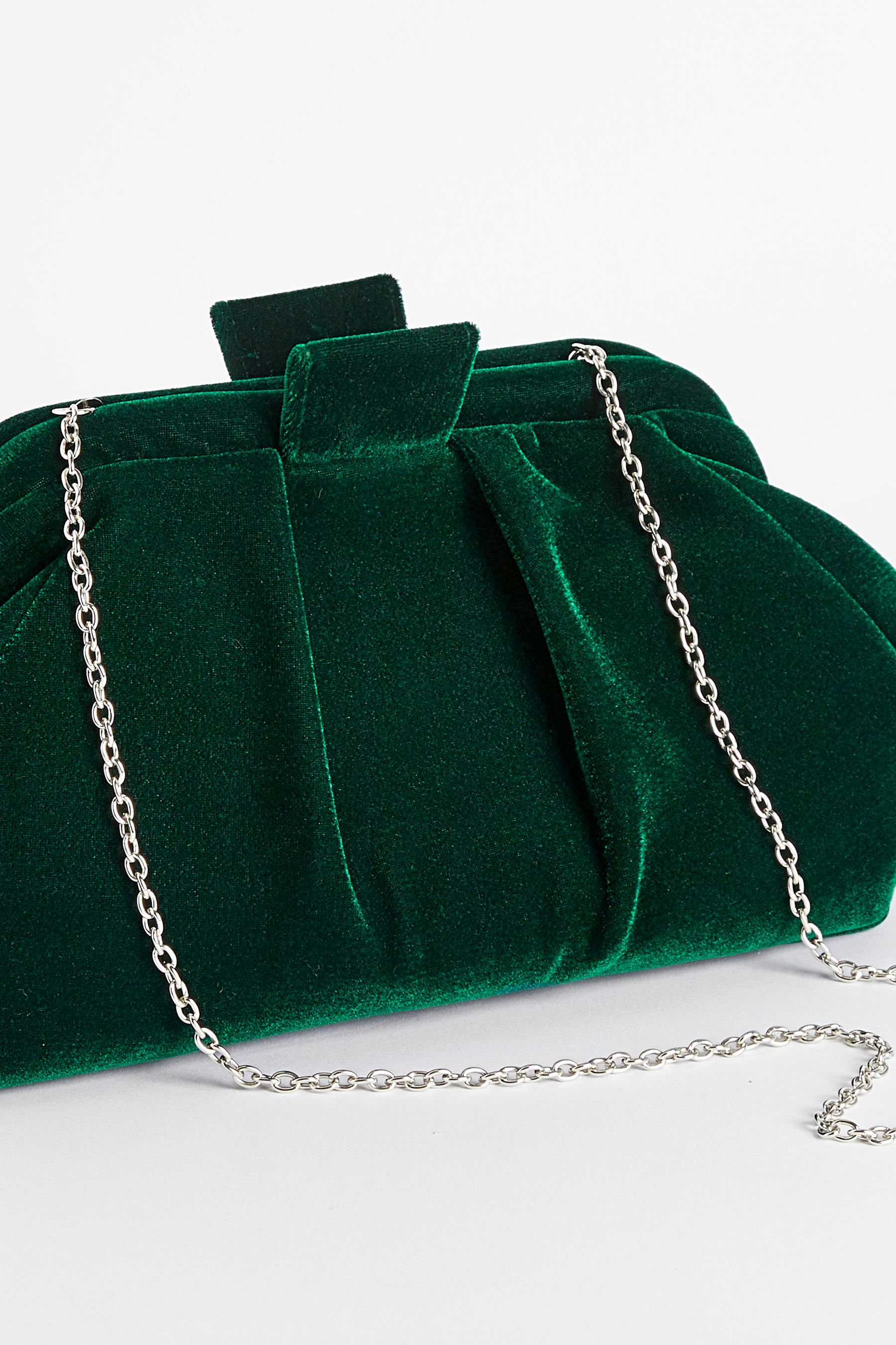 Dark green velvet clutch bag deals