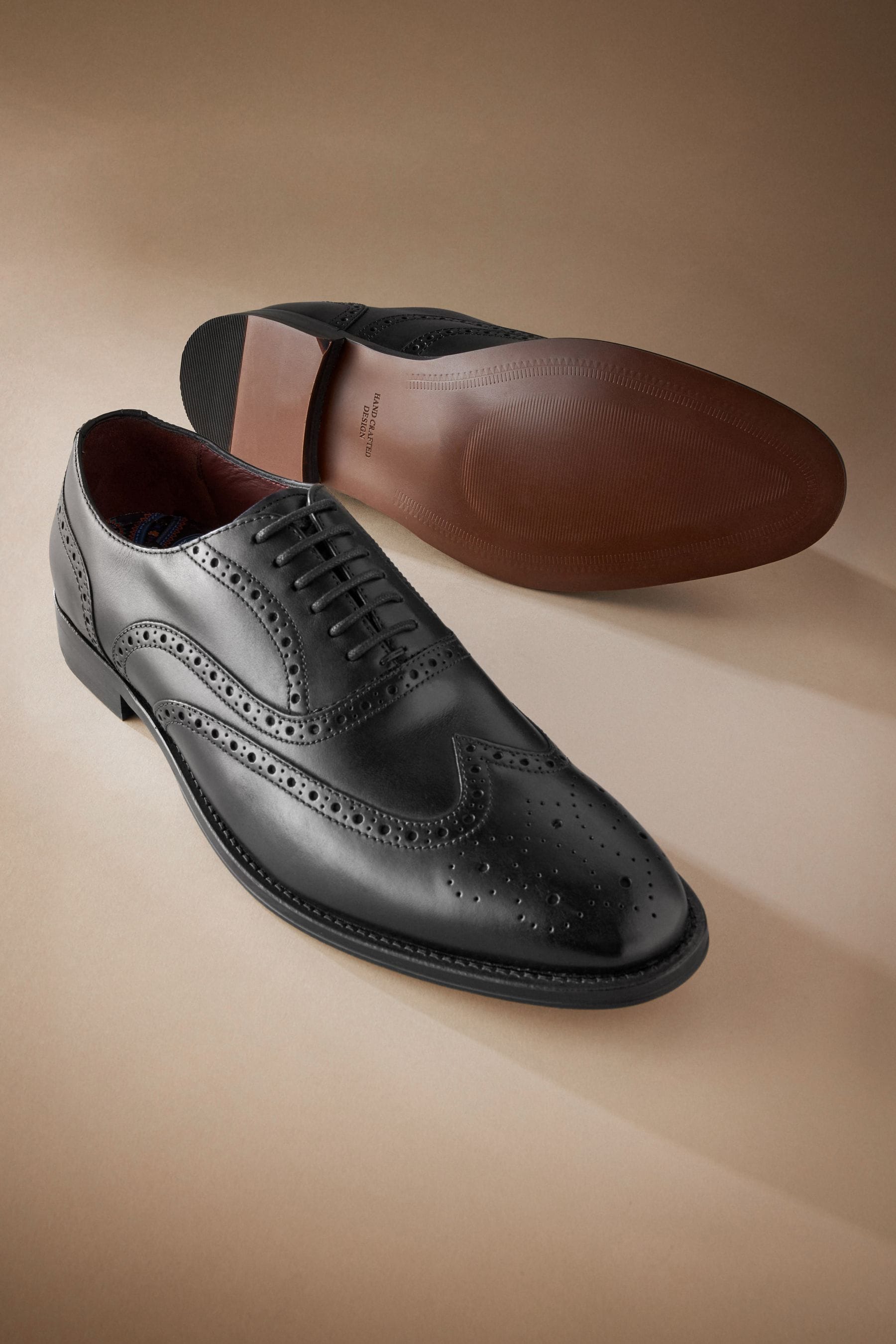 Larriy wing cheap cap leather brogues