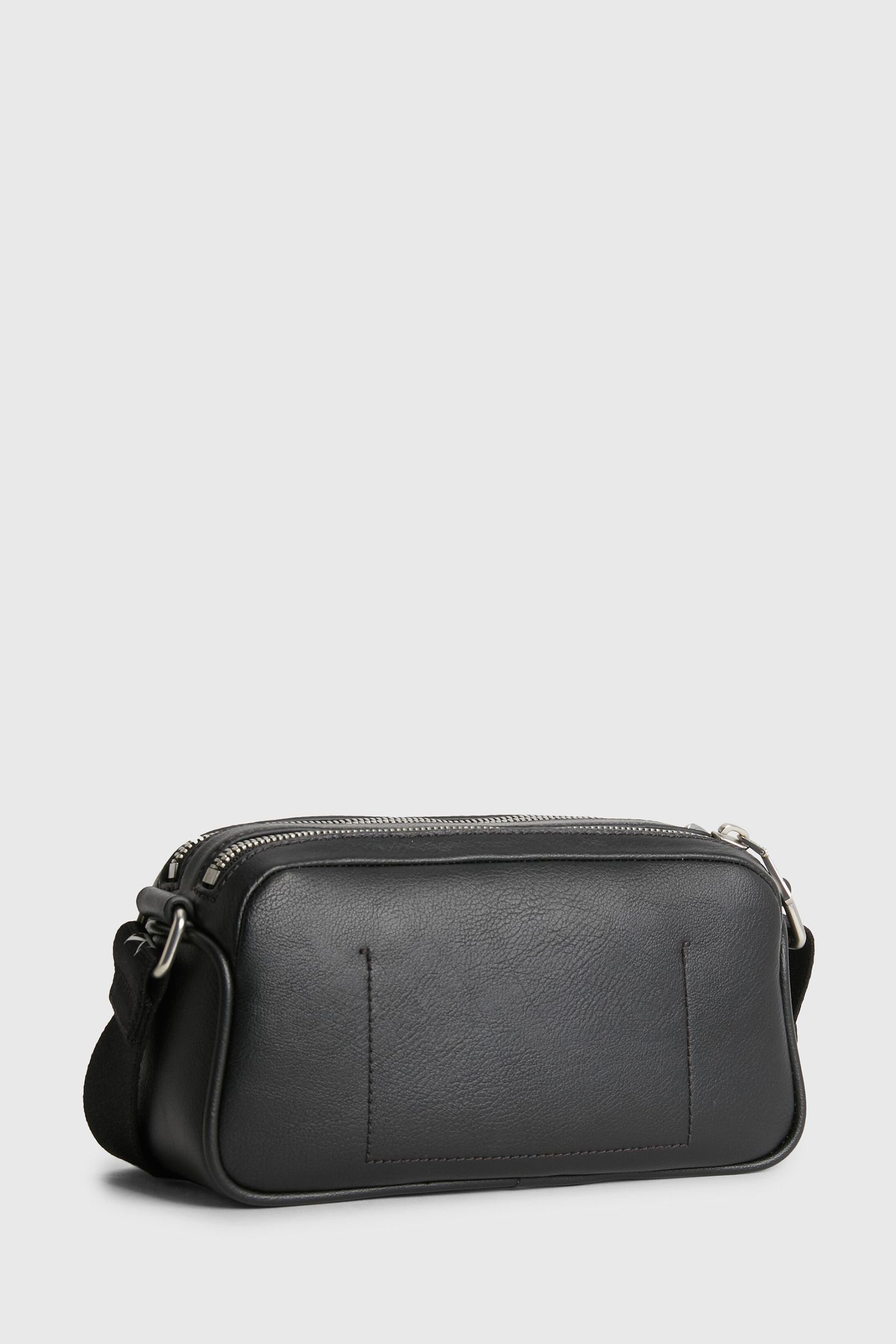 Race crossbody calvin klein new arrivals