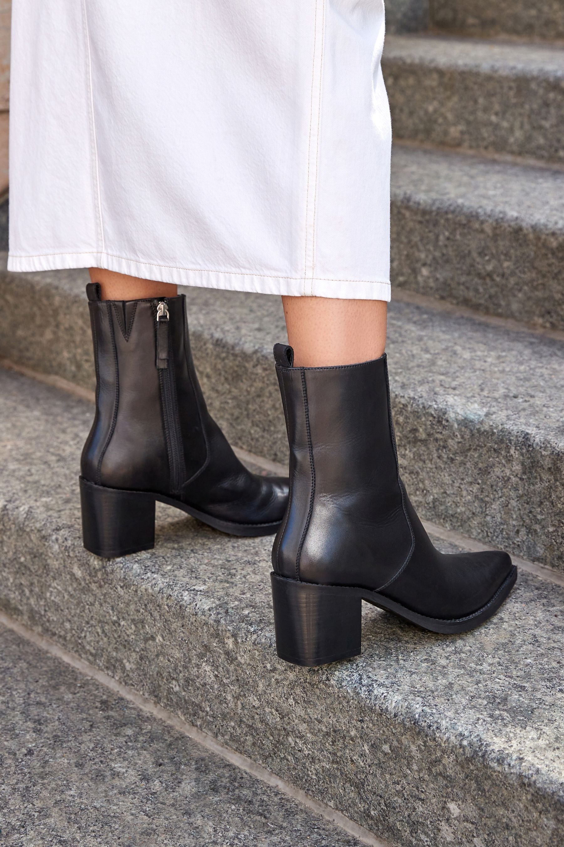 Baseball boots 197 sale