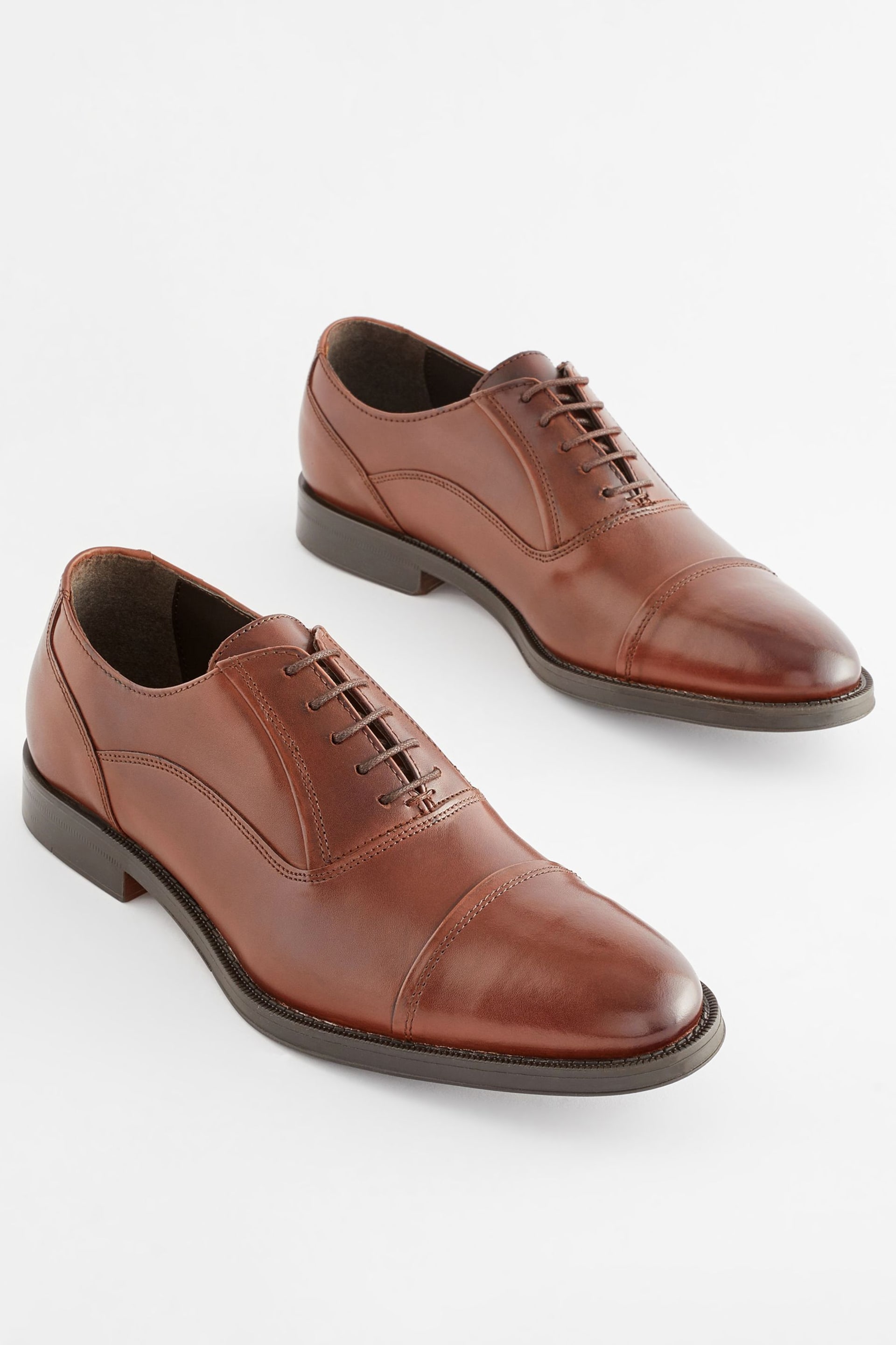 Brown Leather Oxford Toecap Shoes - Image 3 of 6