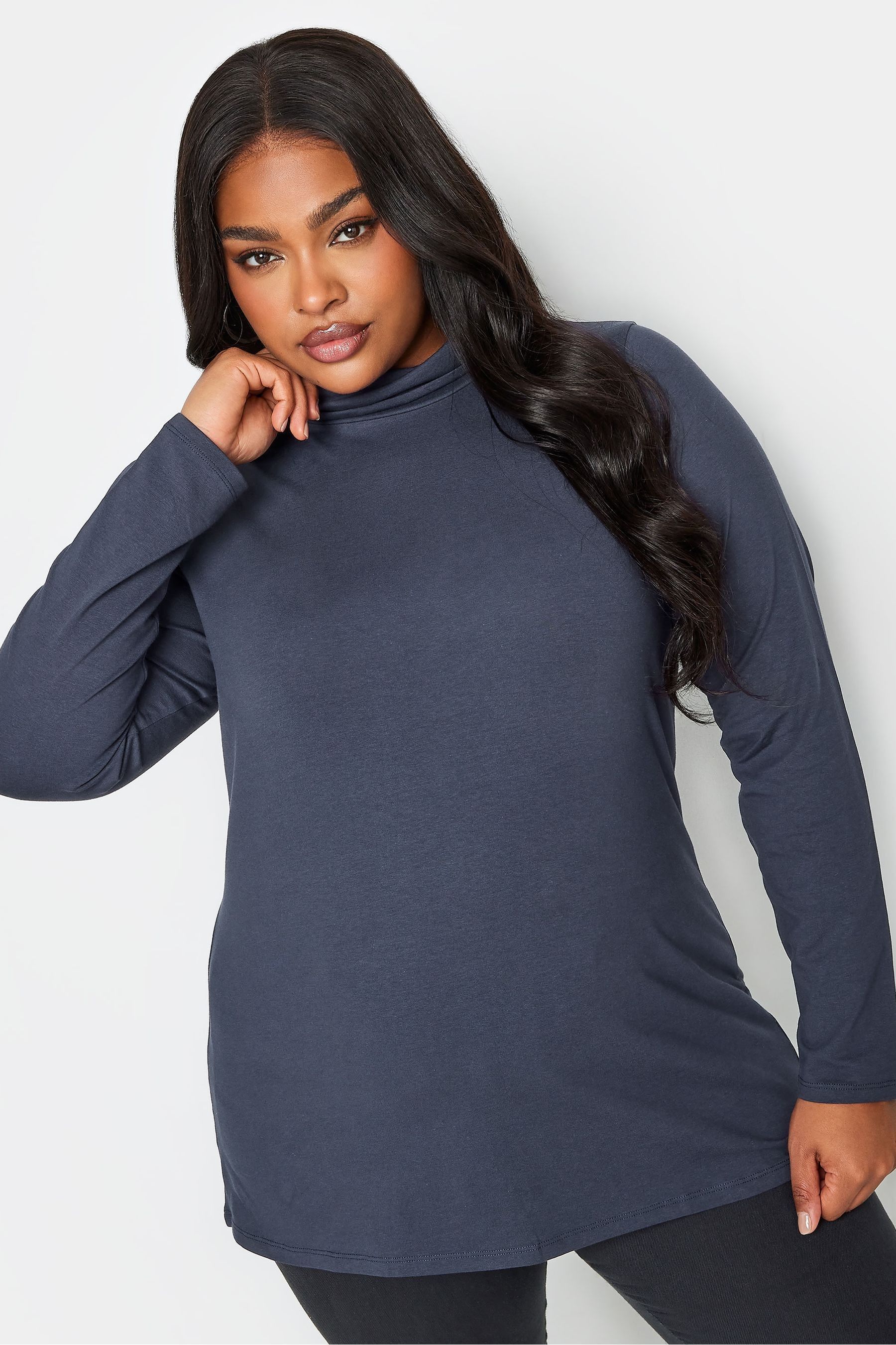 Turtle collar outlet t shirt