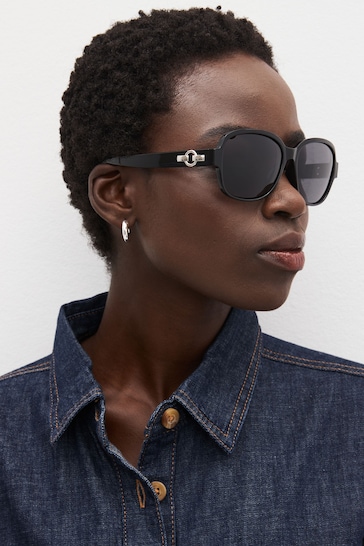 Black Polarised Small Square Sunglasses