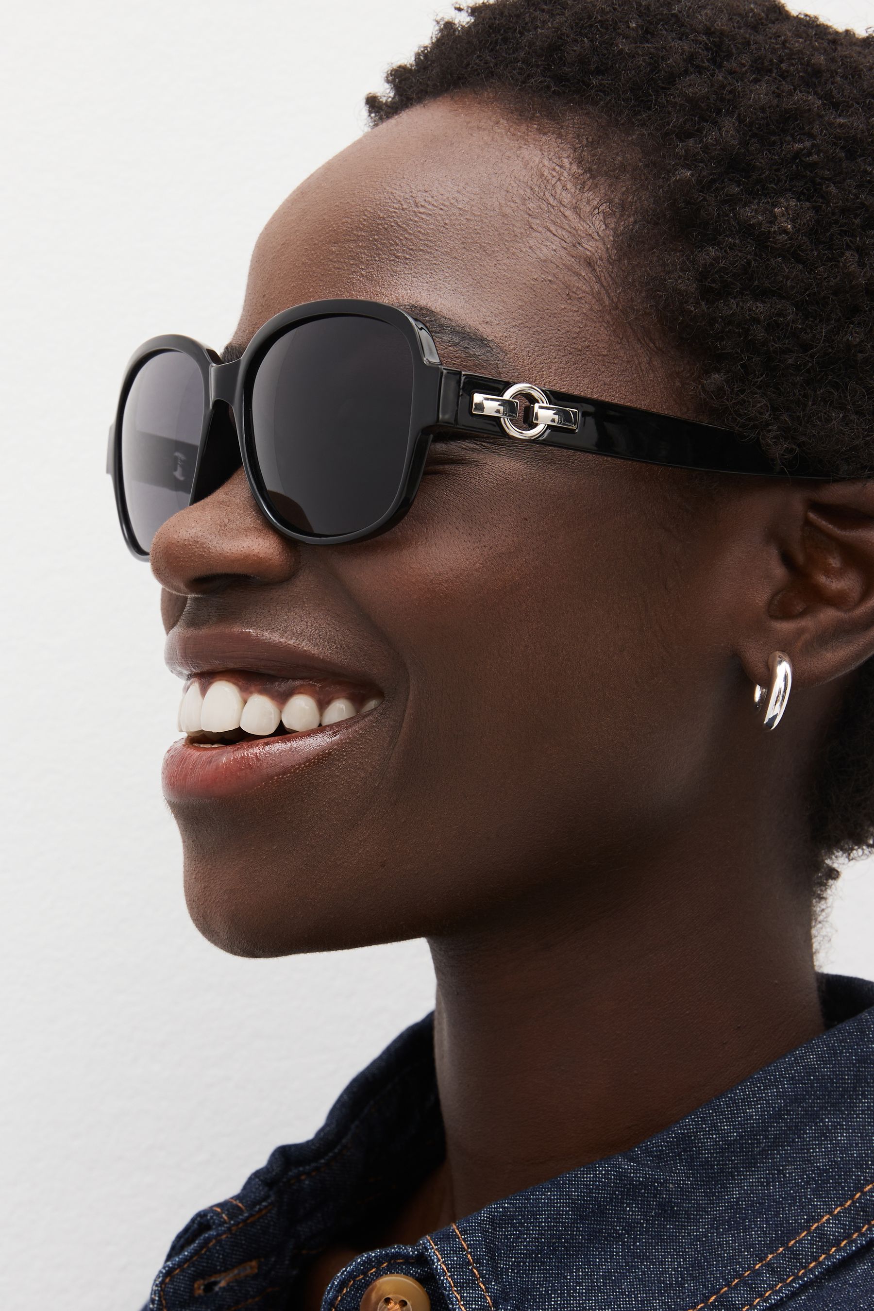 Square sunglasses online hot sale