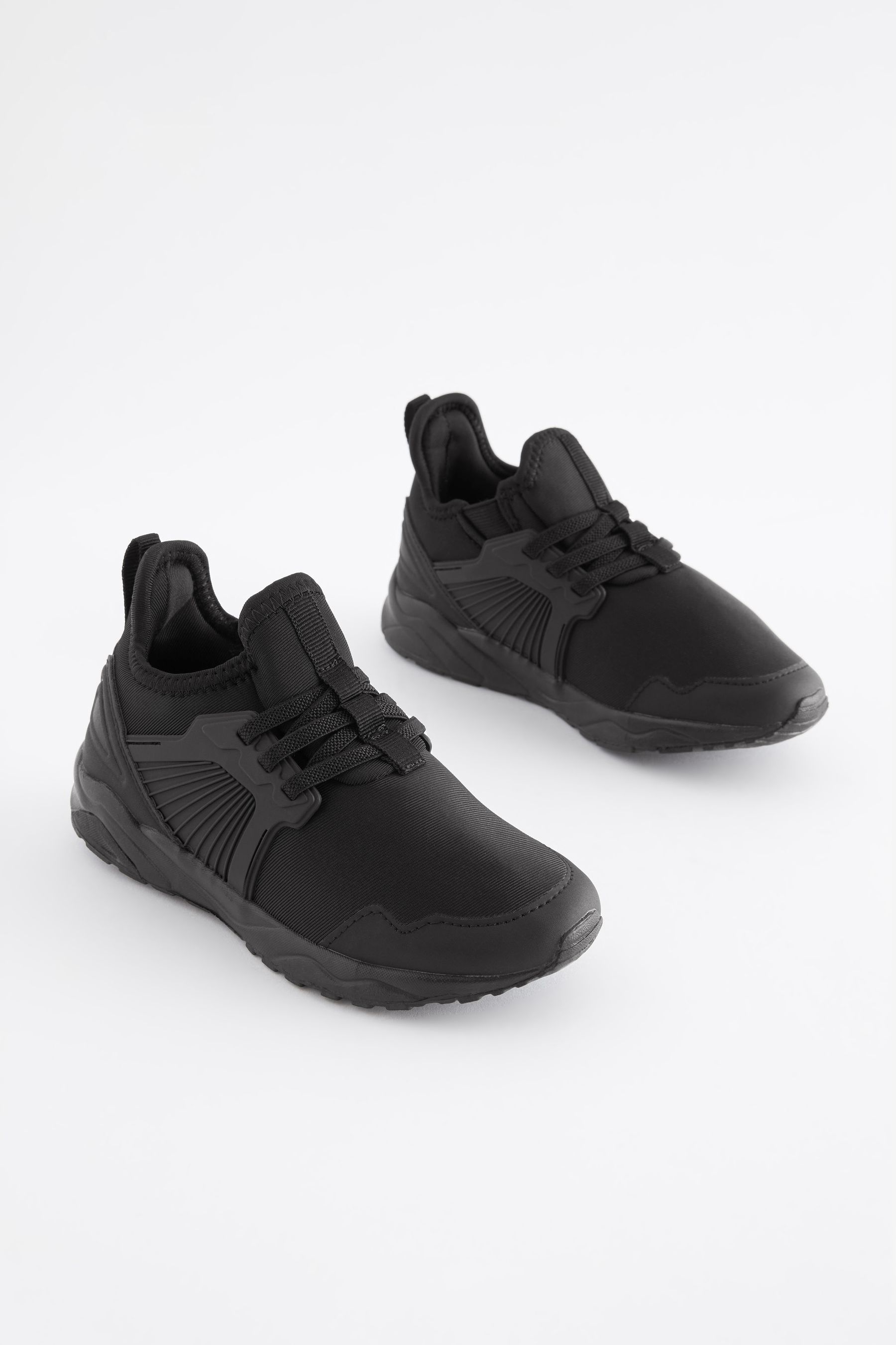 Black elasticated trainers 2025