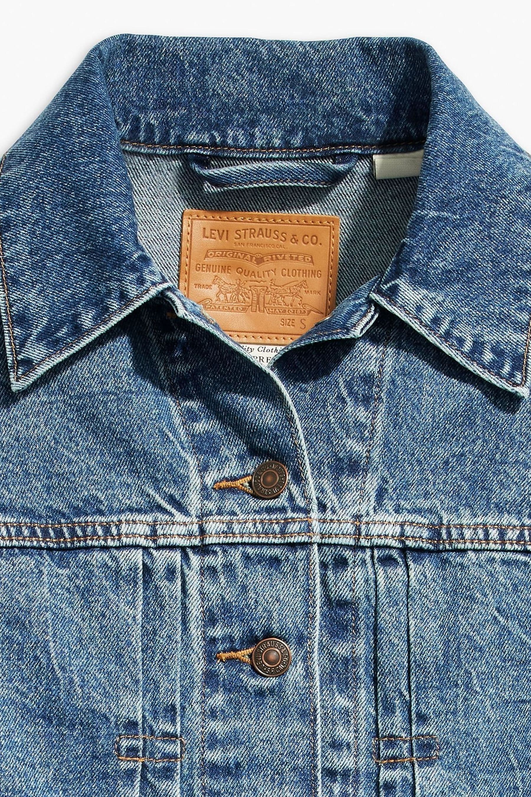 Buy Levi s Missed my Flight Tailored 90s Trucker Denim Jacket from Next Luxembourg