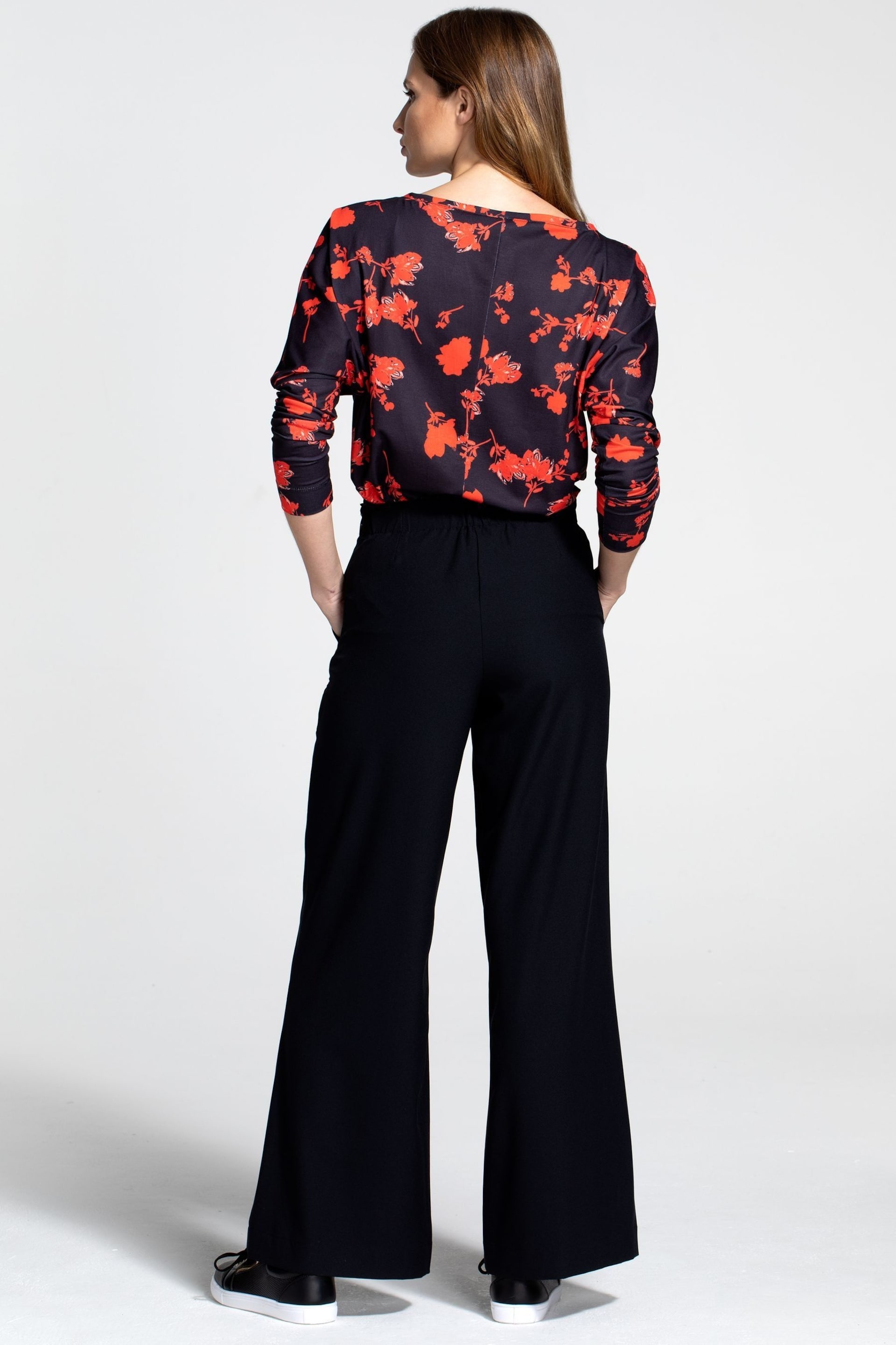 HotSquash Black Luxe-Lounge Wide Leg Crepe Trousers - Image 3 of 4