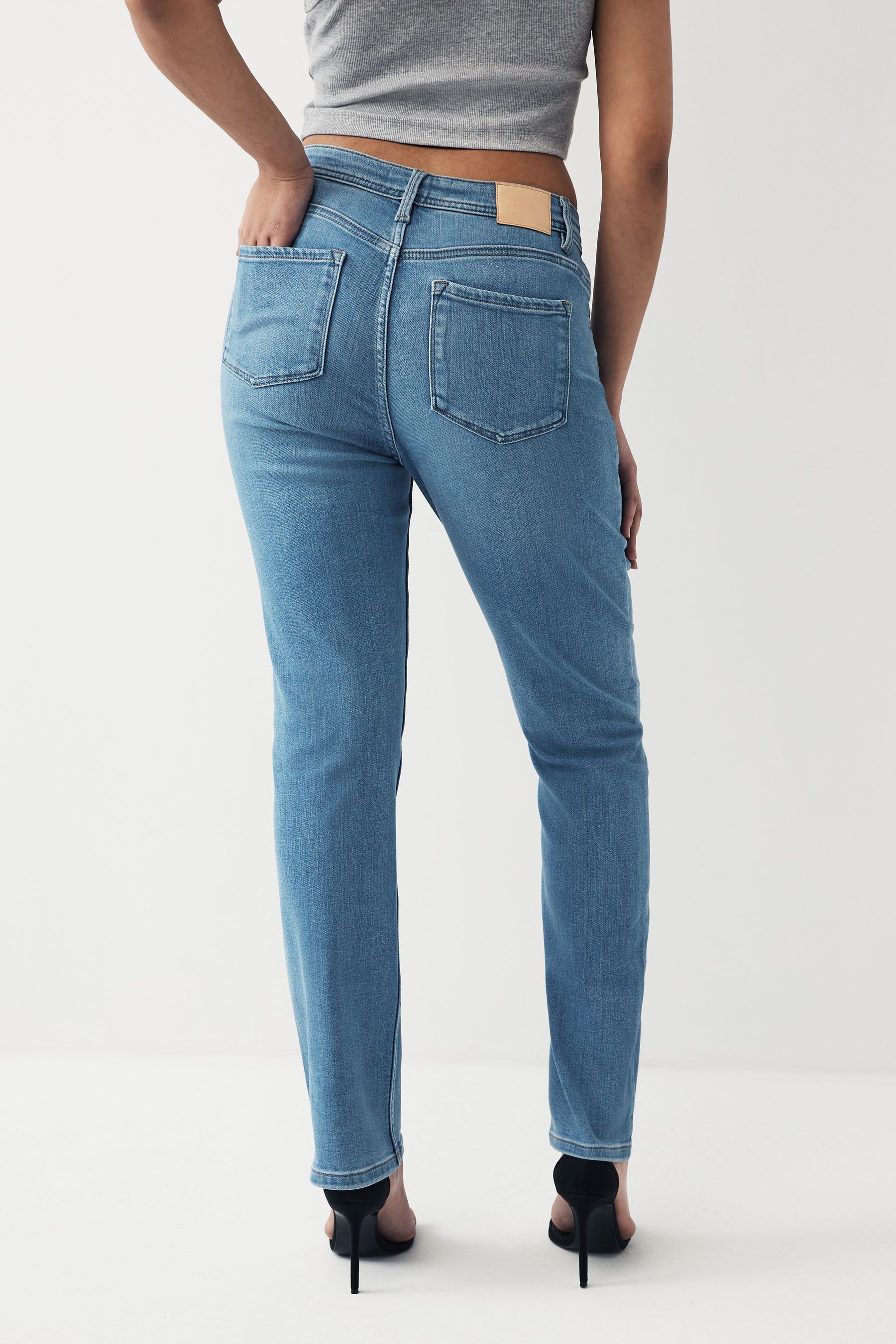 Hourglass jeans top