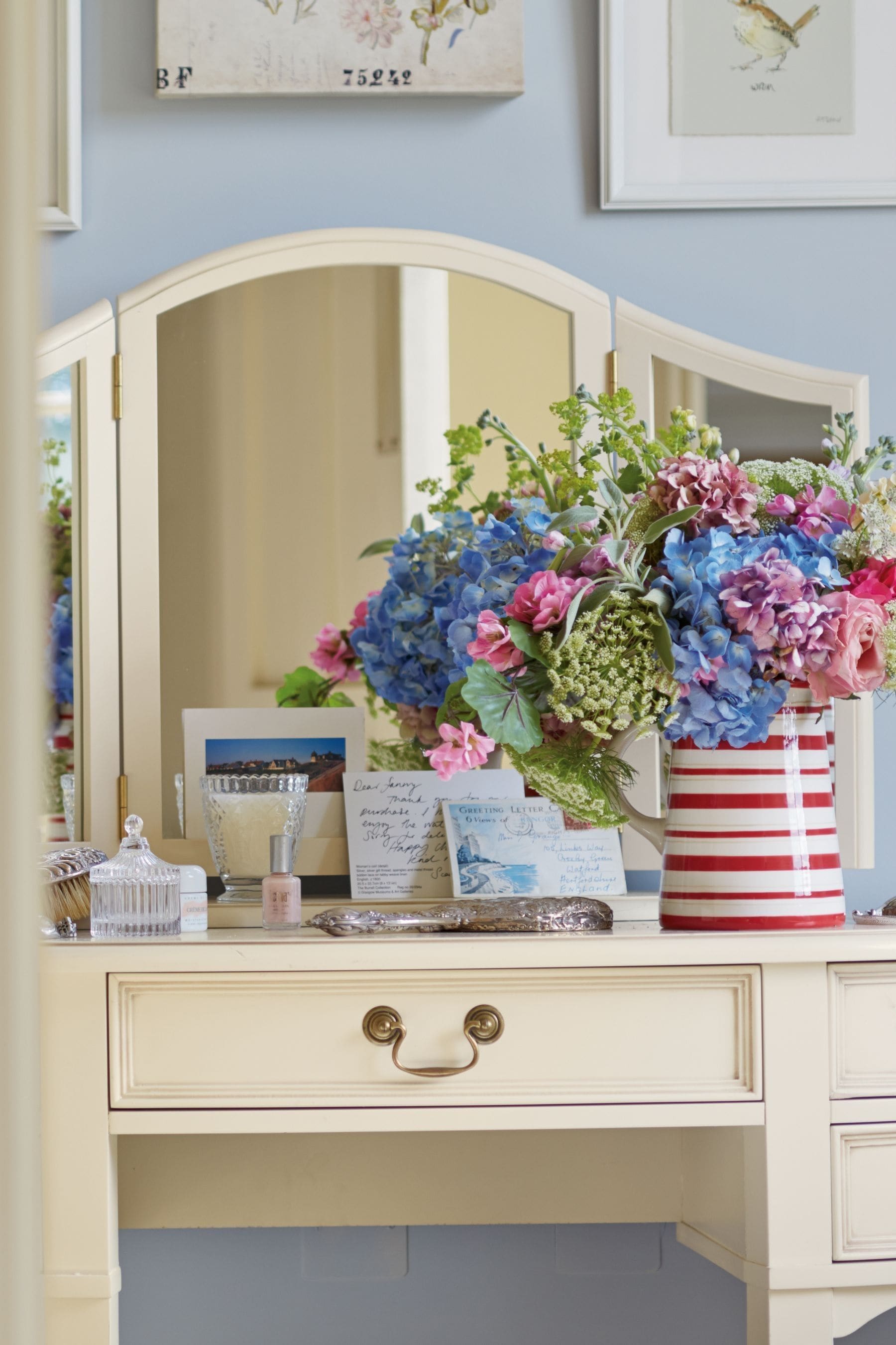Laura ashley clifton dressing clearance table