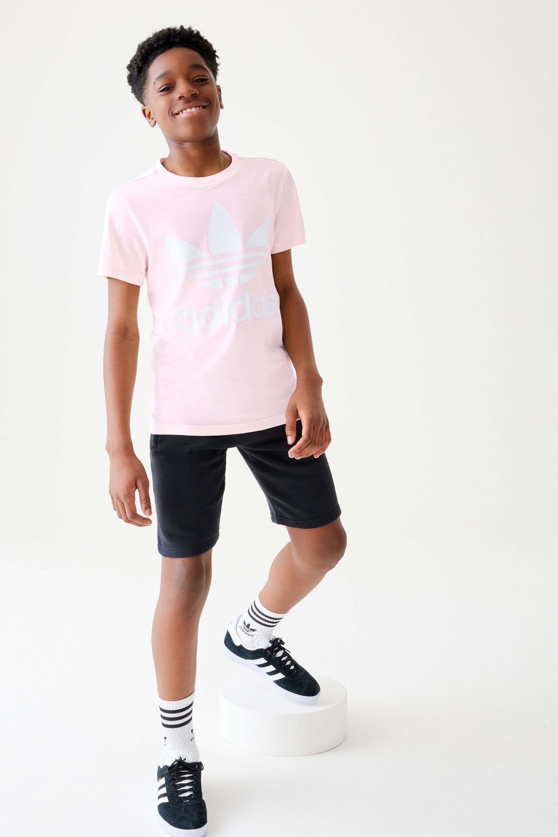 Baby pink best sale adidas top
