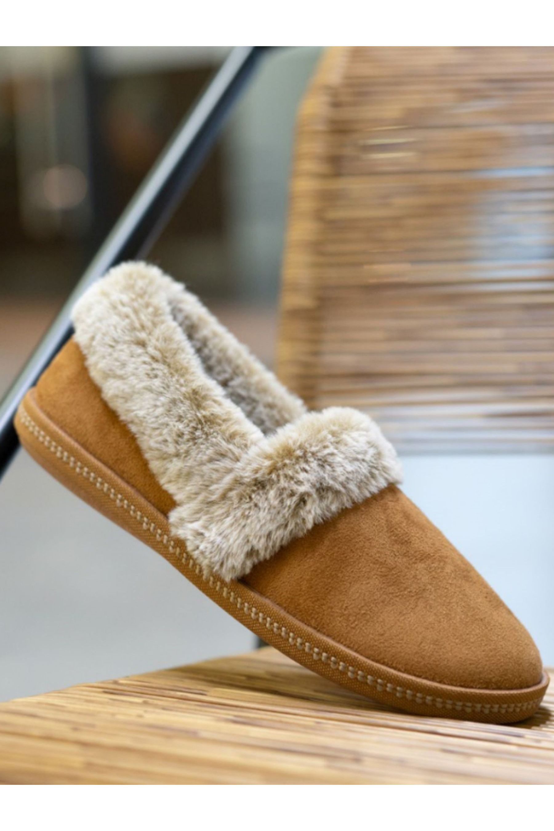 Skechers cozy campfire toasty ties shop