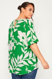 Yours Curve Green Floral Top - Image 3 of 4