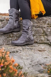 Pavers Ladies Calf Boots - Image 6 of 7
