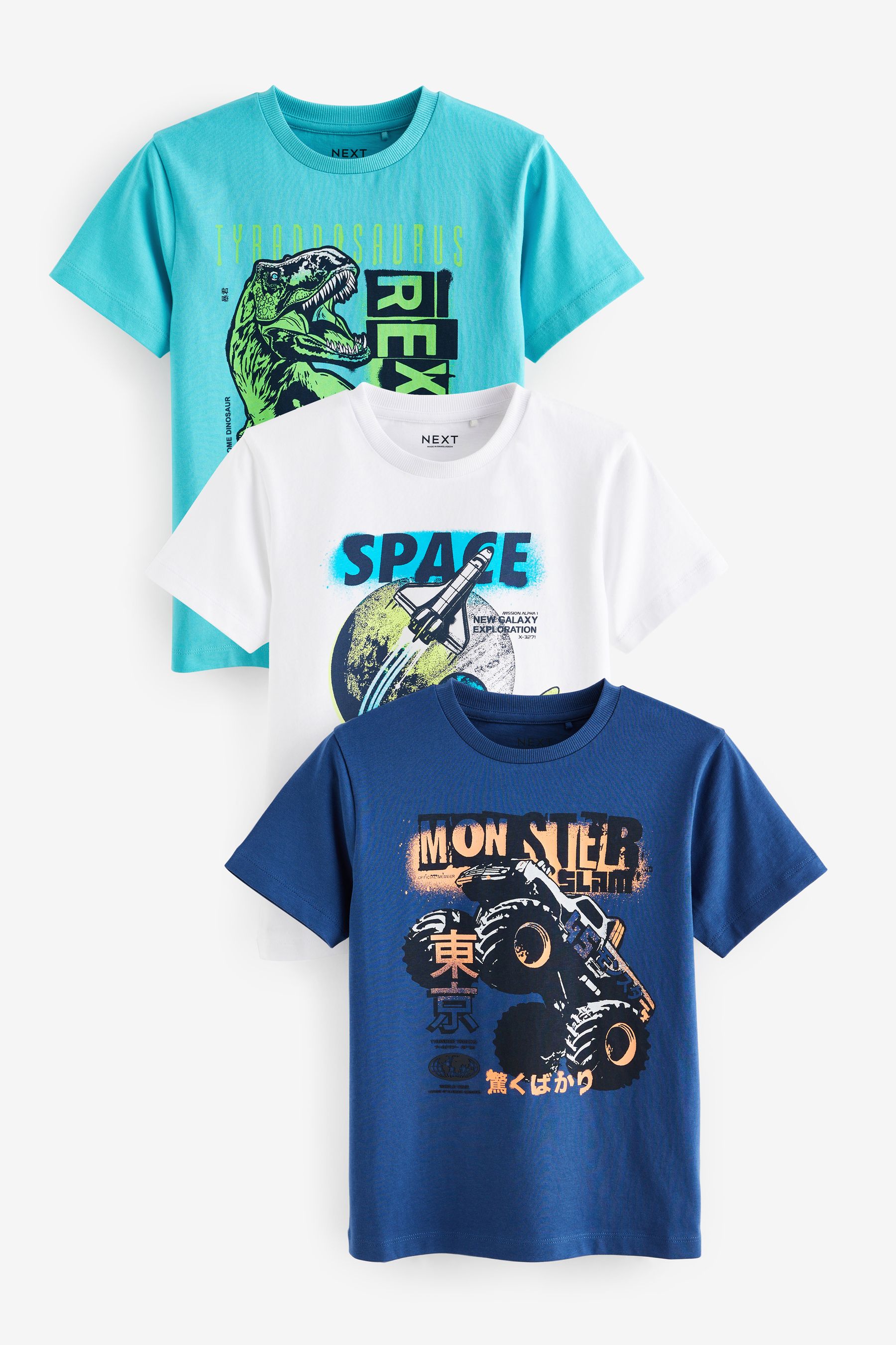 blue & white graphic tee