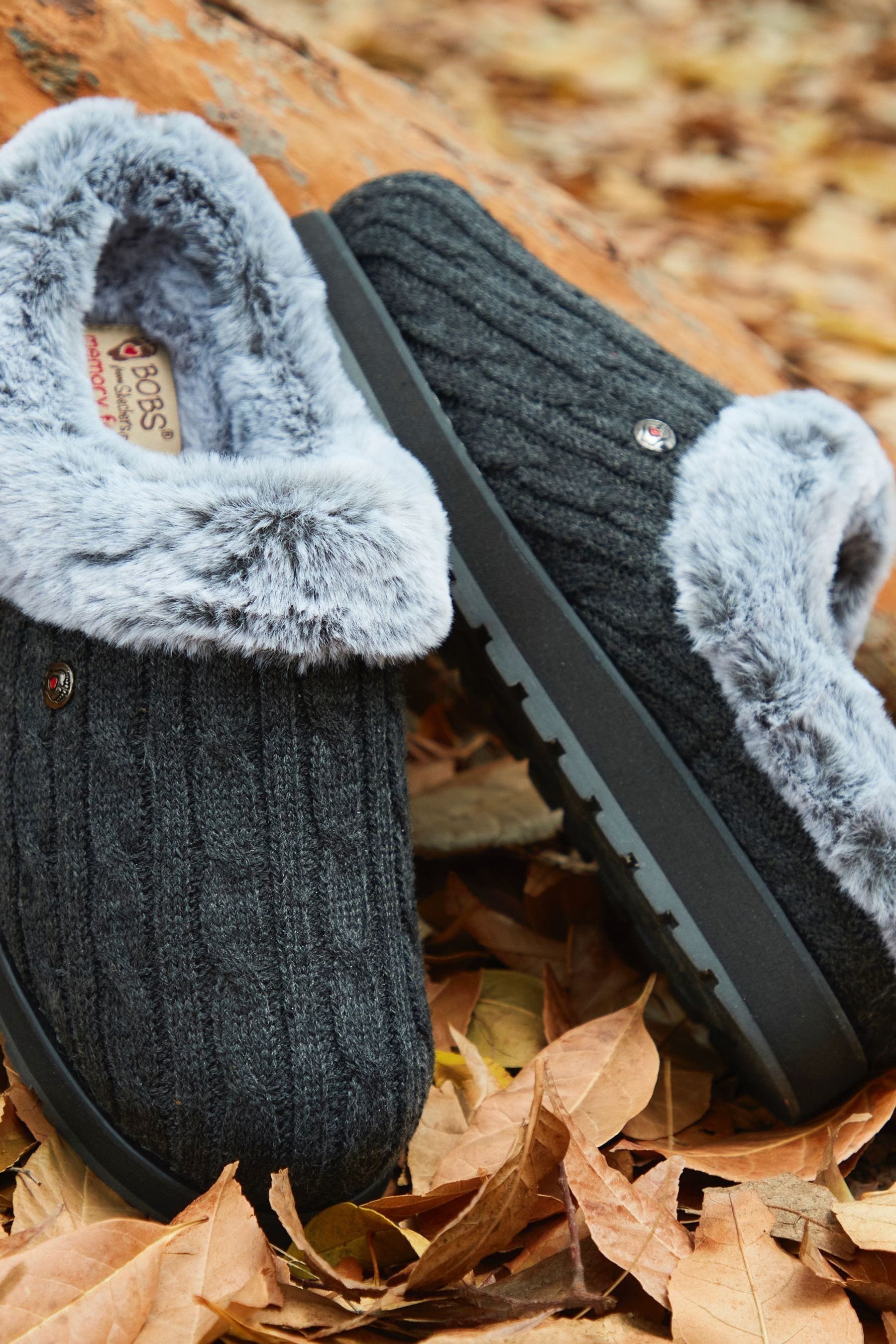 Skechers chappals for 2025 womens