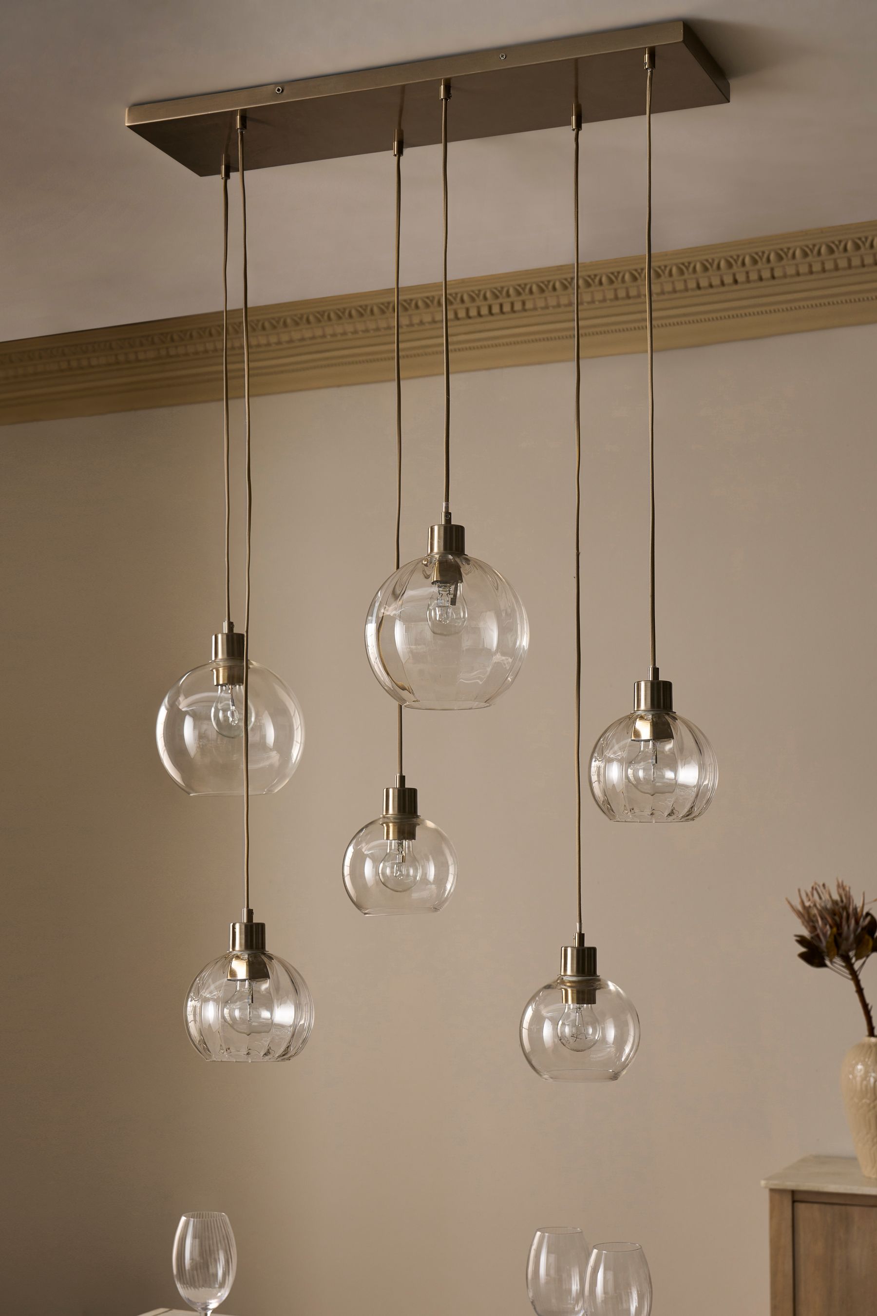 Linear cluster pendant light discount