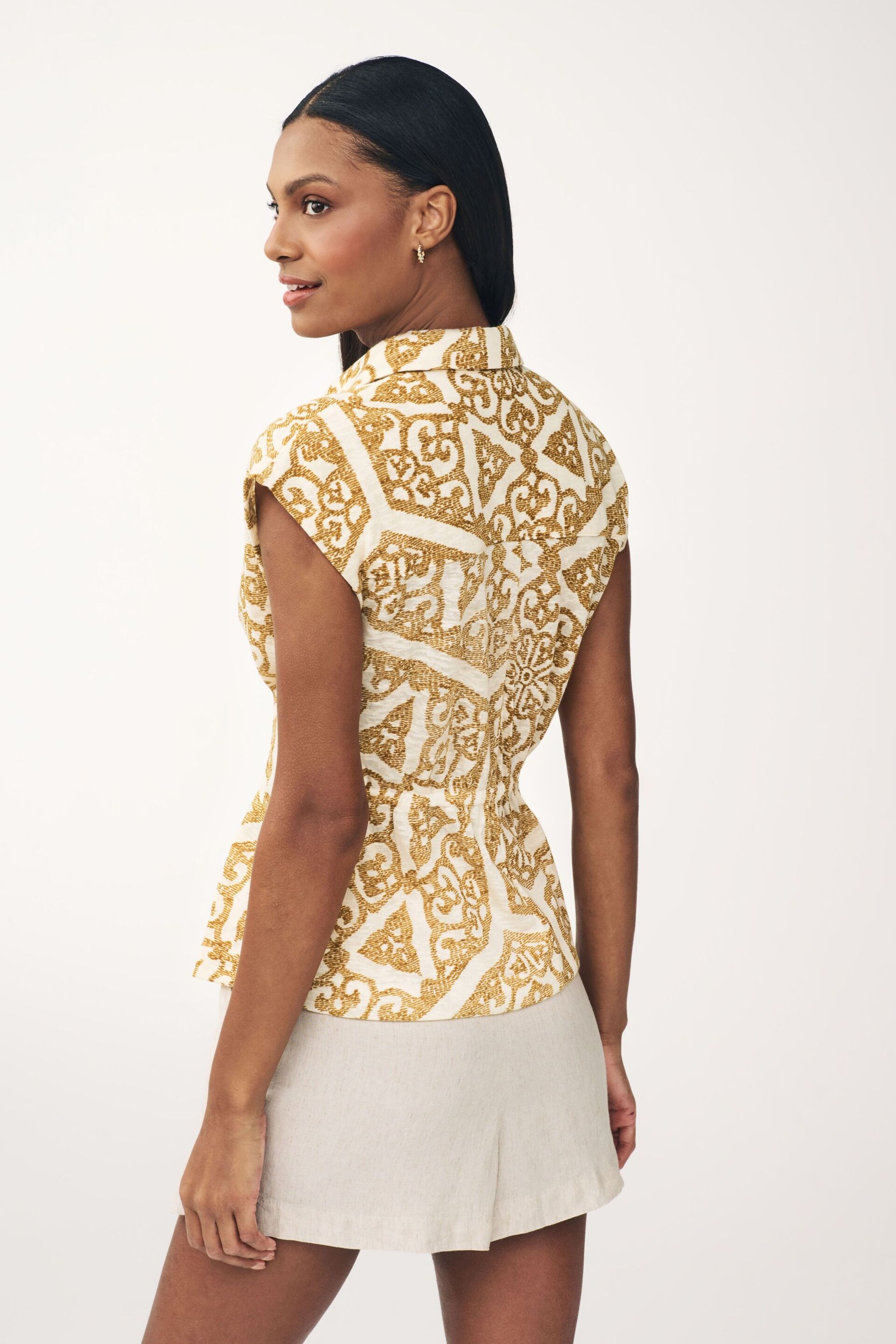 Ochre/Cream Tile Print Short Sleeve Blouse - Image 3 of 6