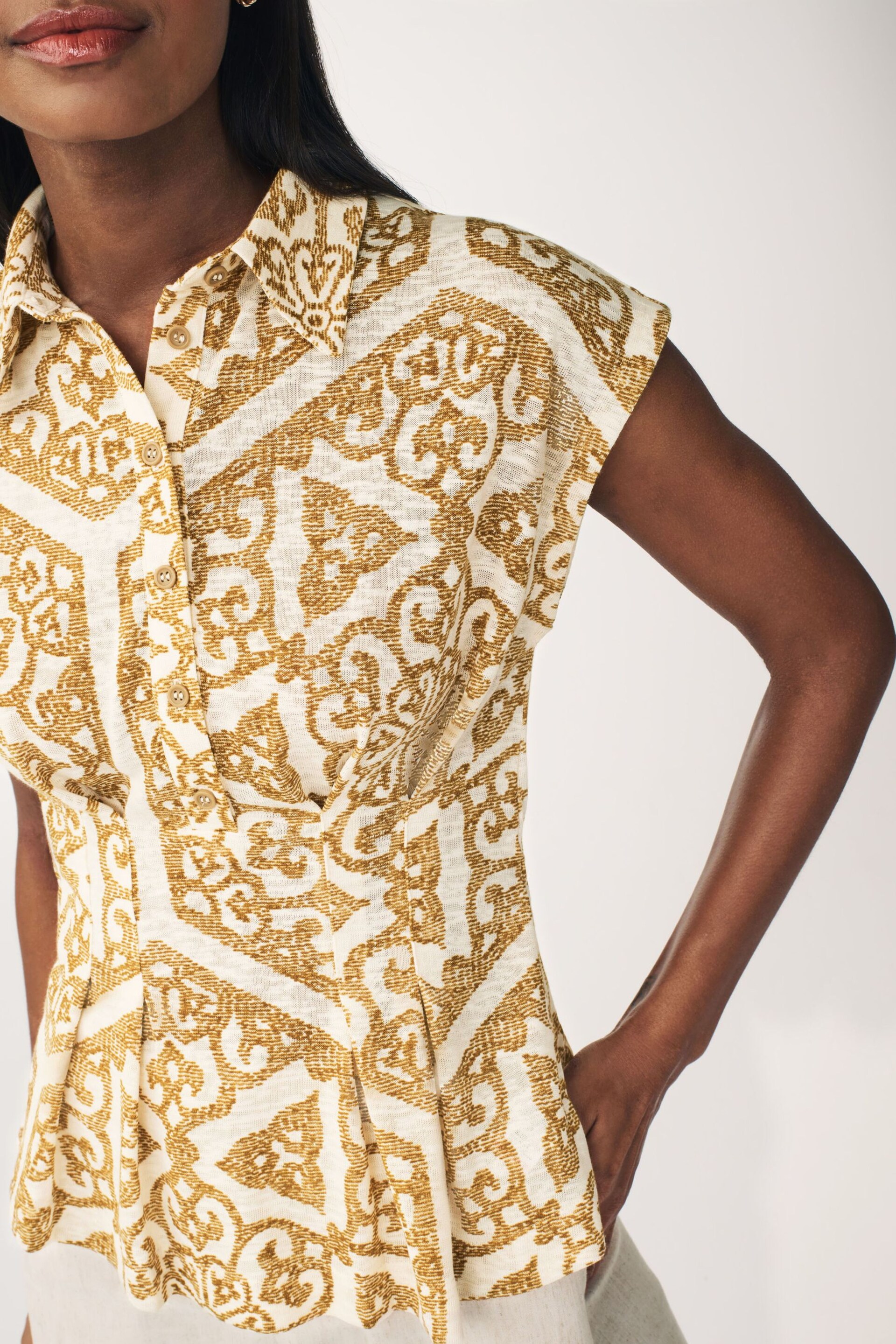 Ochre/Cream Tile Print Short Sleeve Blouse - Image 4 of 6