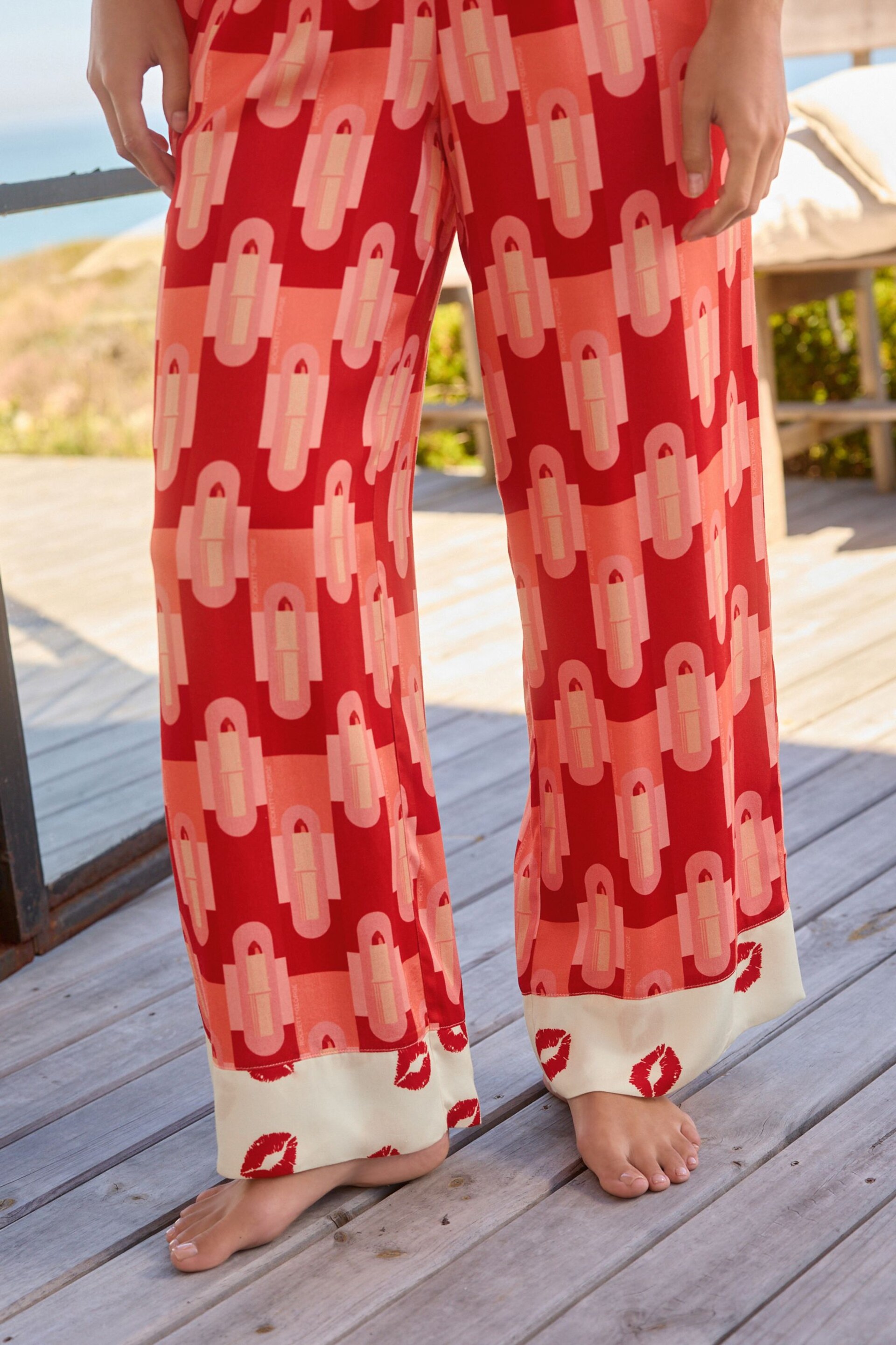 Rockett St George Red Lips Print Woven Viscose Button Through Pyjamas - Image 6 of 10