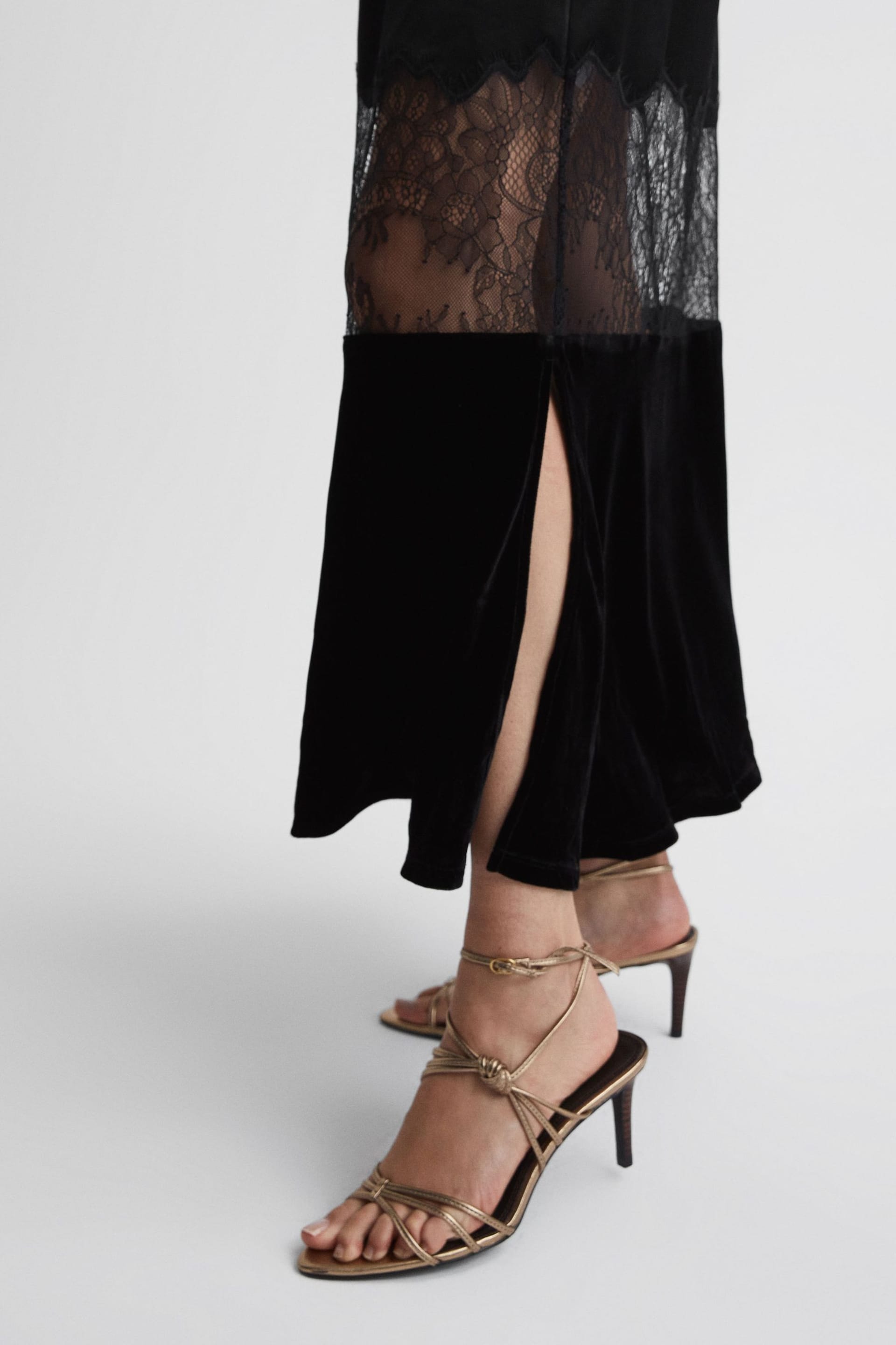 Reiss Black Janelle Fitted Satin-Velvet Midi Dress - Image 3 of 4