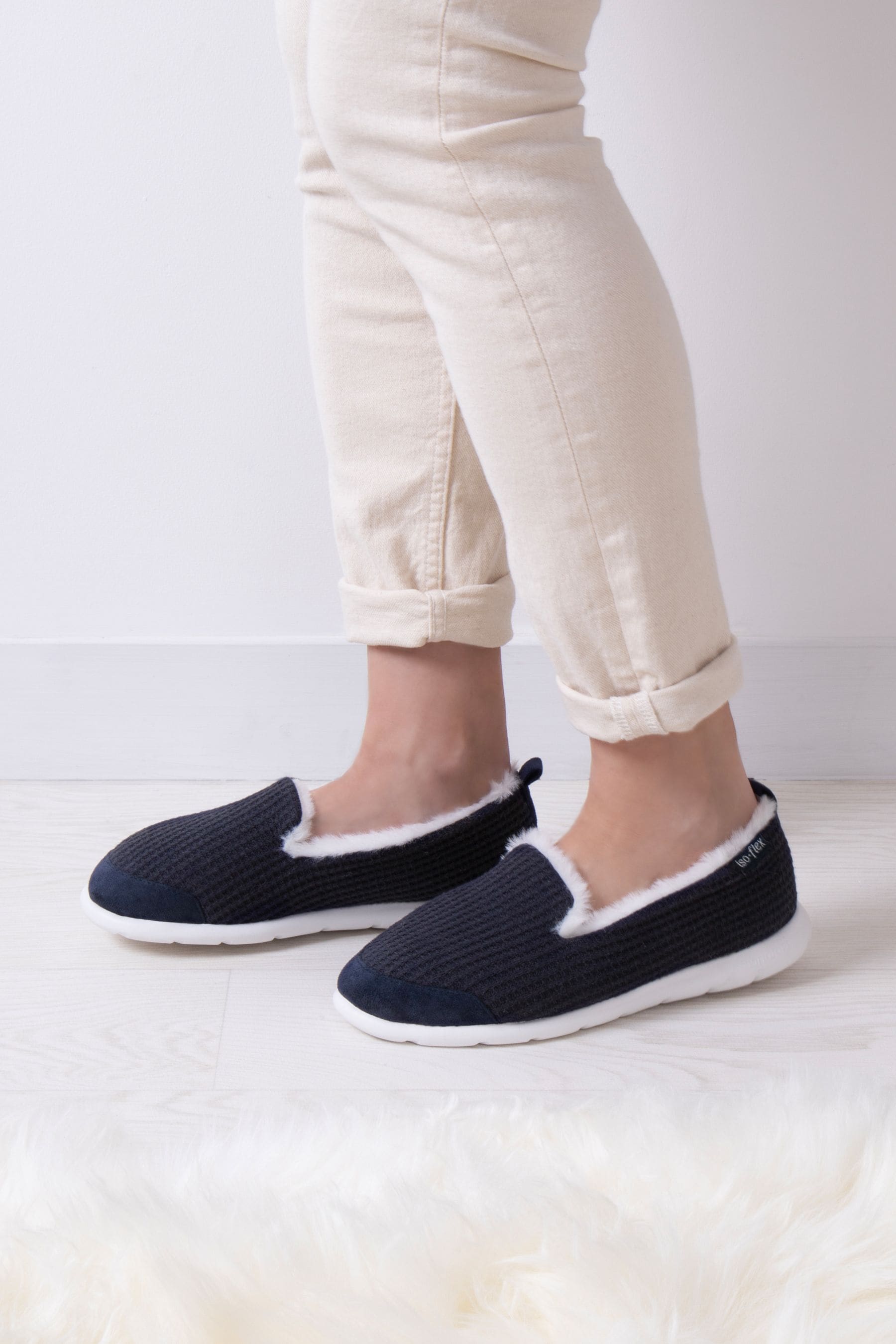 Women's full back slippers hot sale