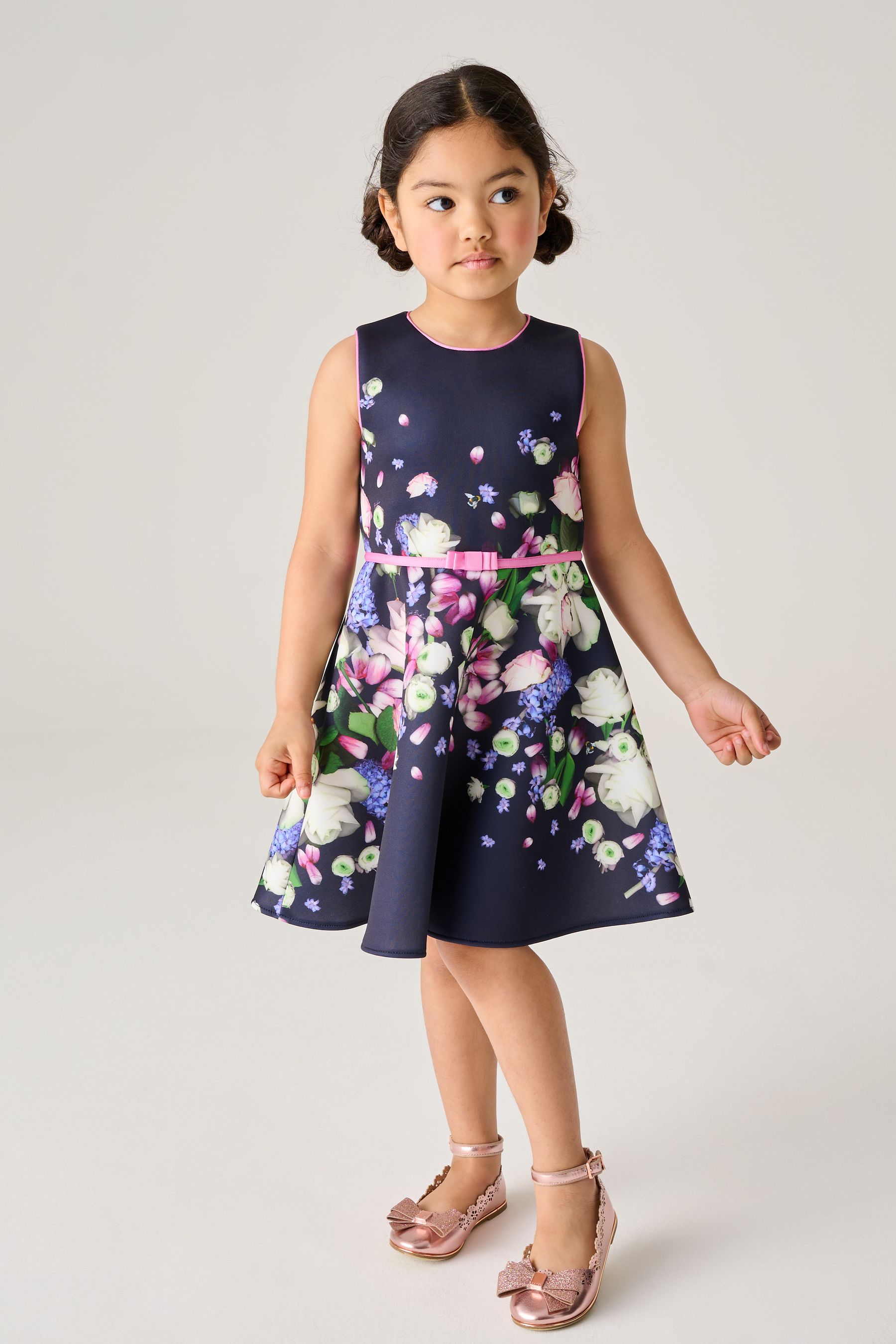 Acheter Robe Baker By Ted Baker bleu marine a fleurs en neoprene from Next Luxembourg