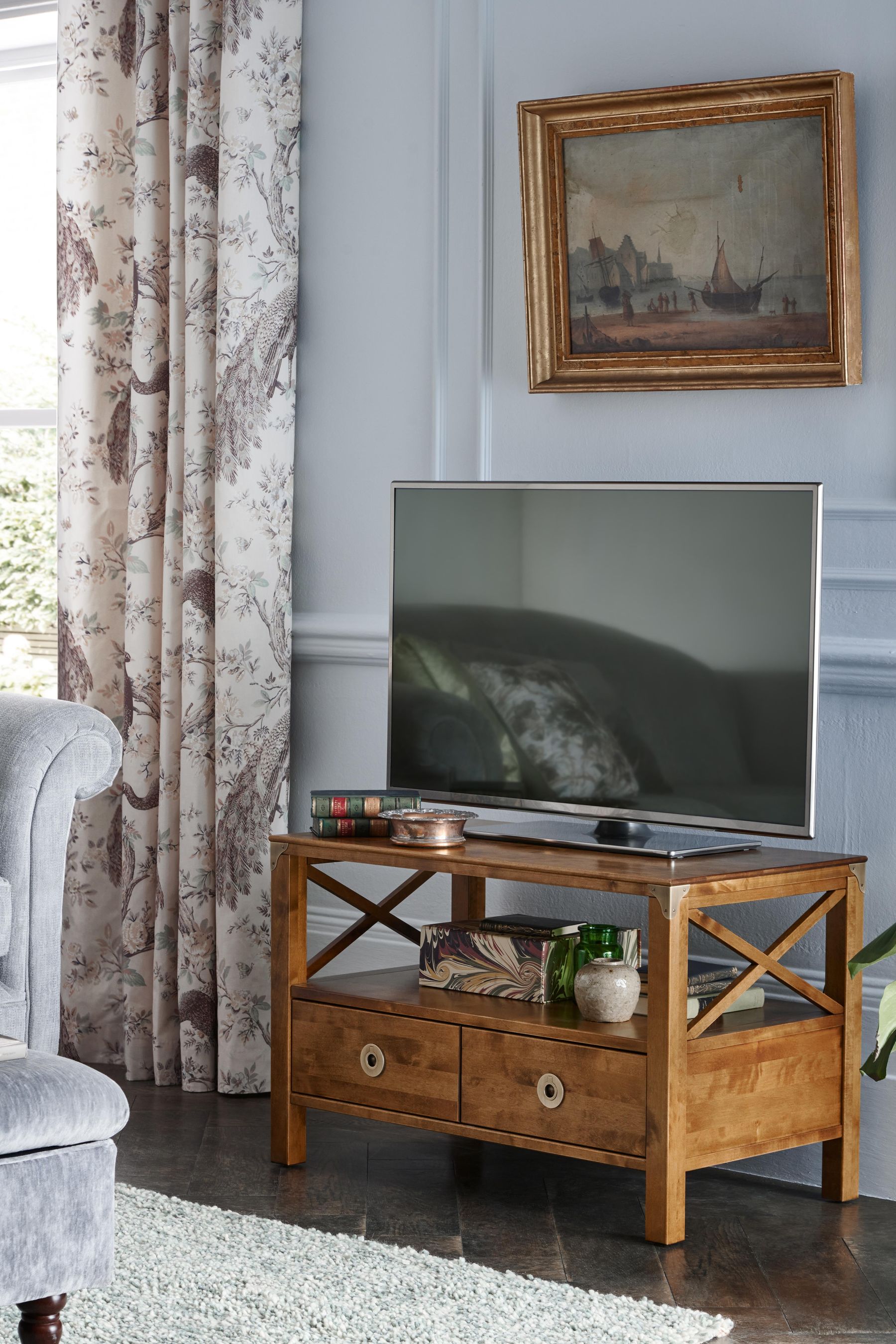 Laura ashley online tv cabinet