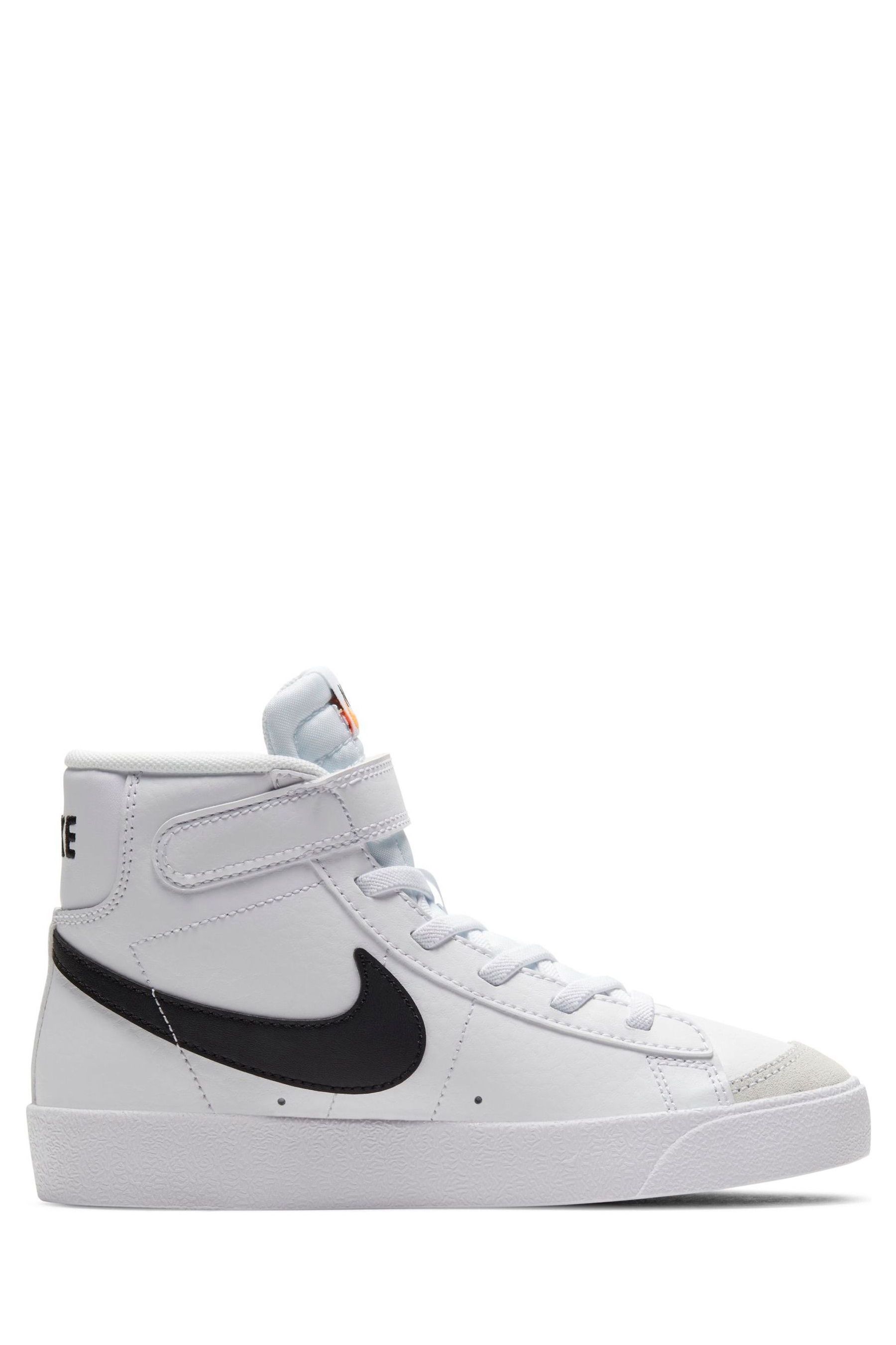 Nike blazer high top top trainers