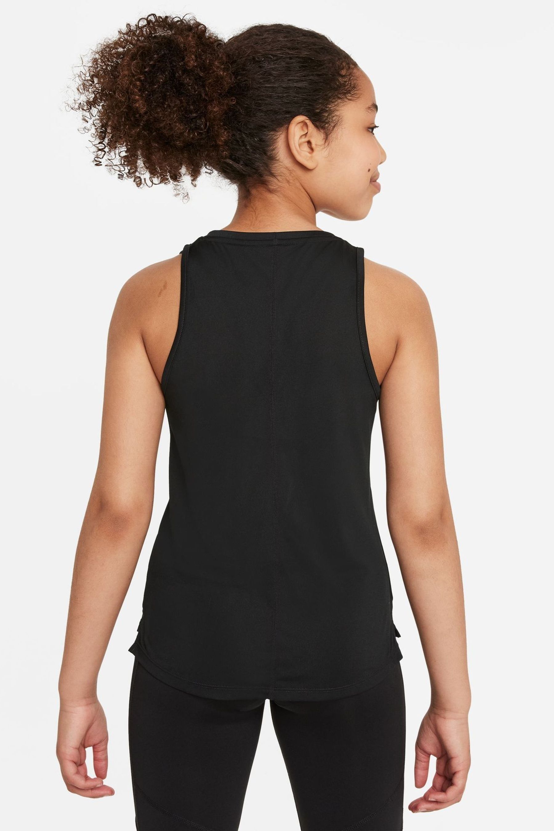 Nike stretch vest top store