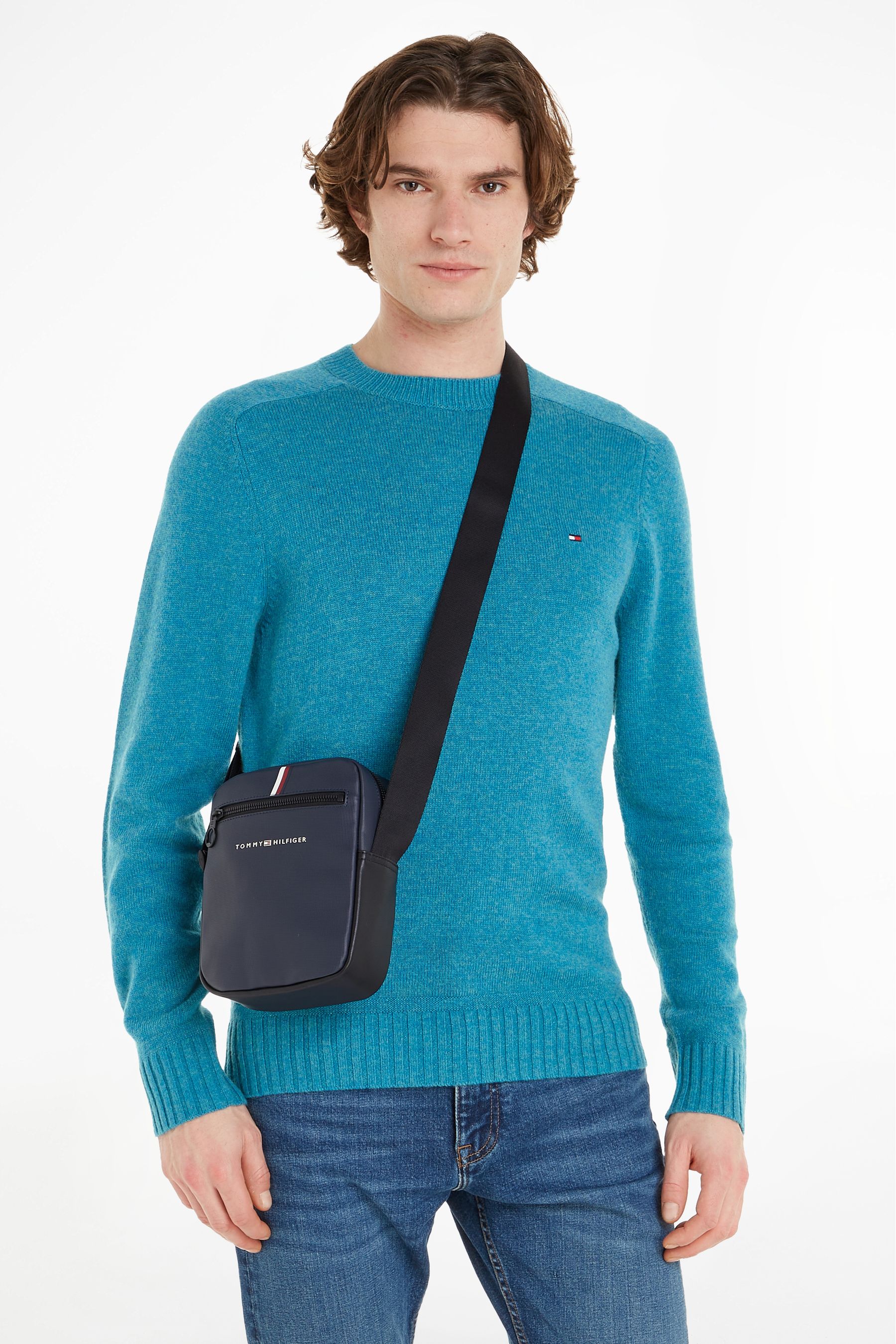 Tommy hilfiger essential mini reporter outlet