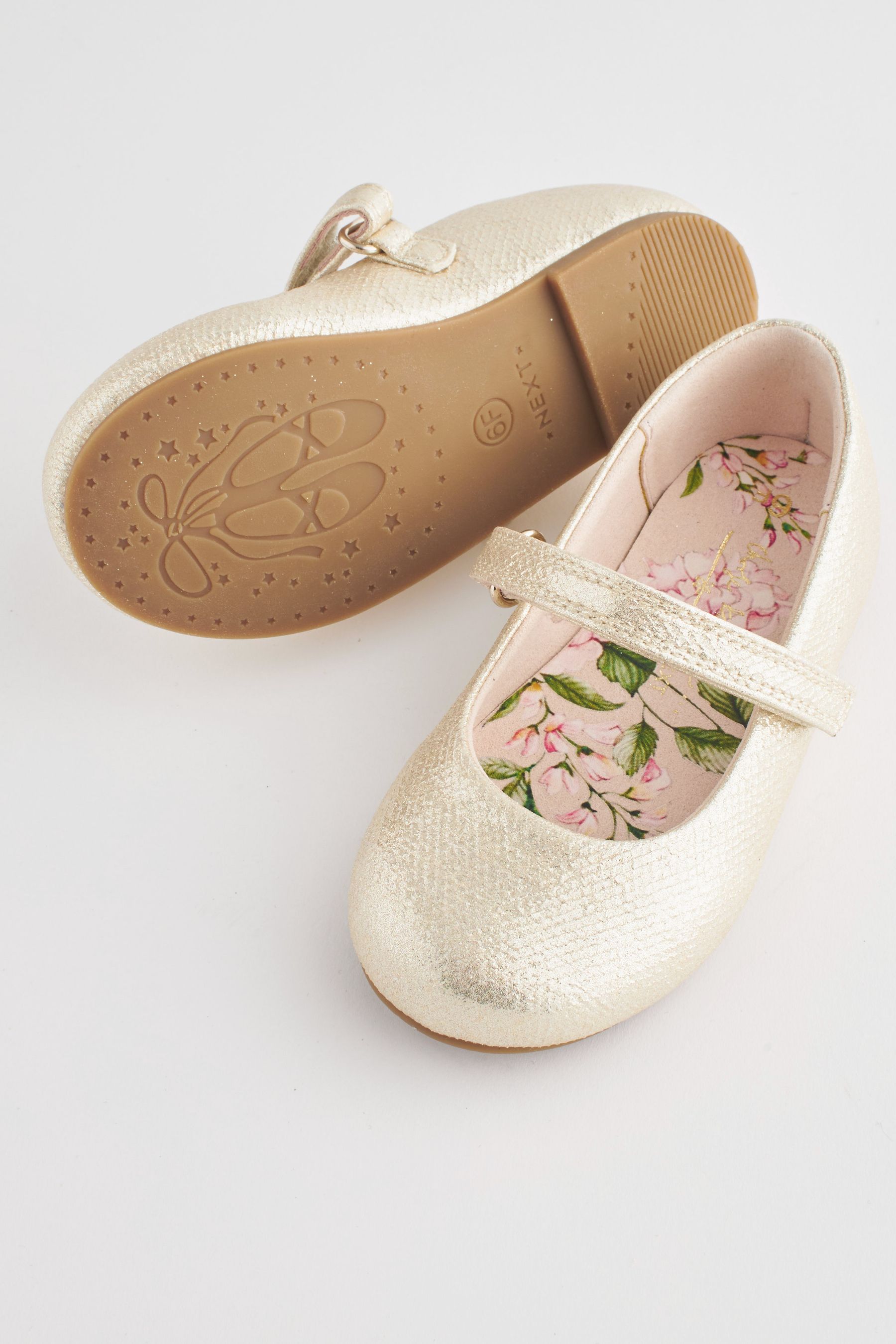 Flat occasion shoes sales