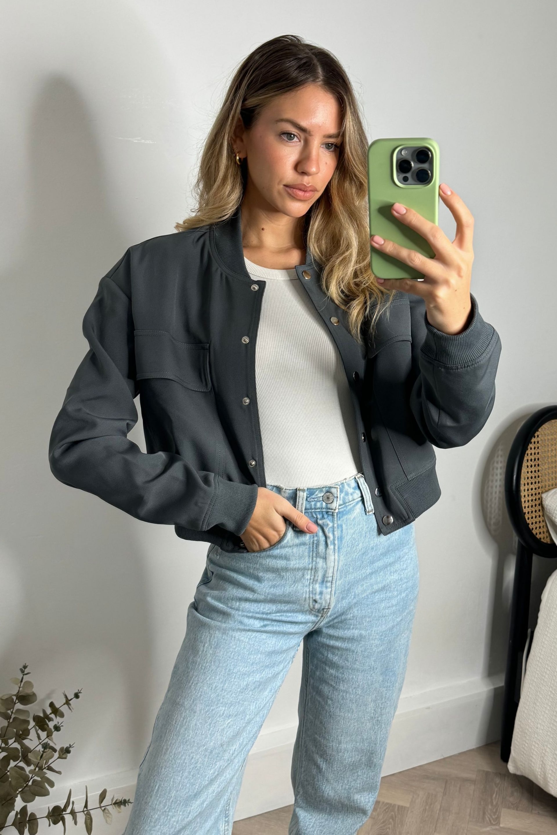 Style Cheat Grey Maryam Cropped Bomber Jacket - Image 4 of 5