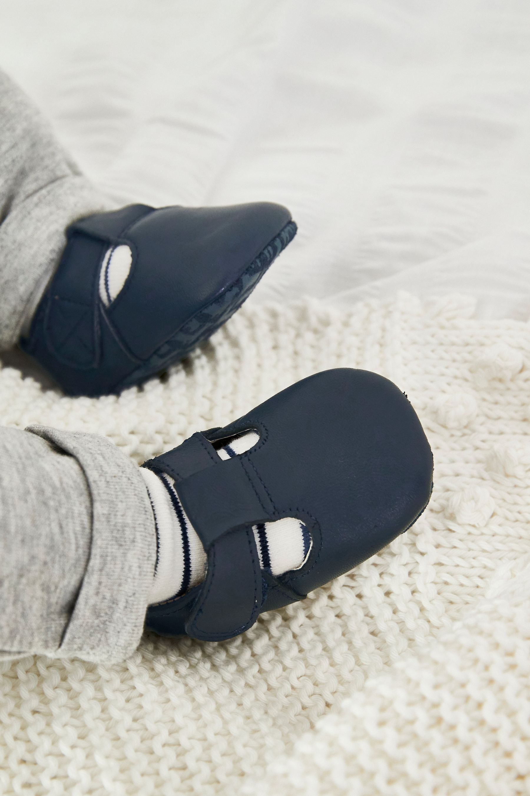 Navy Baby Leather T Bar Pram Shoes 0 24mths