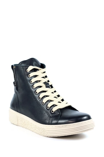 Lunar Danube Laceup Leather Black Boots