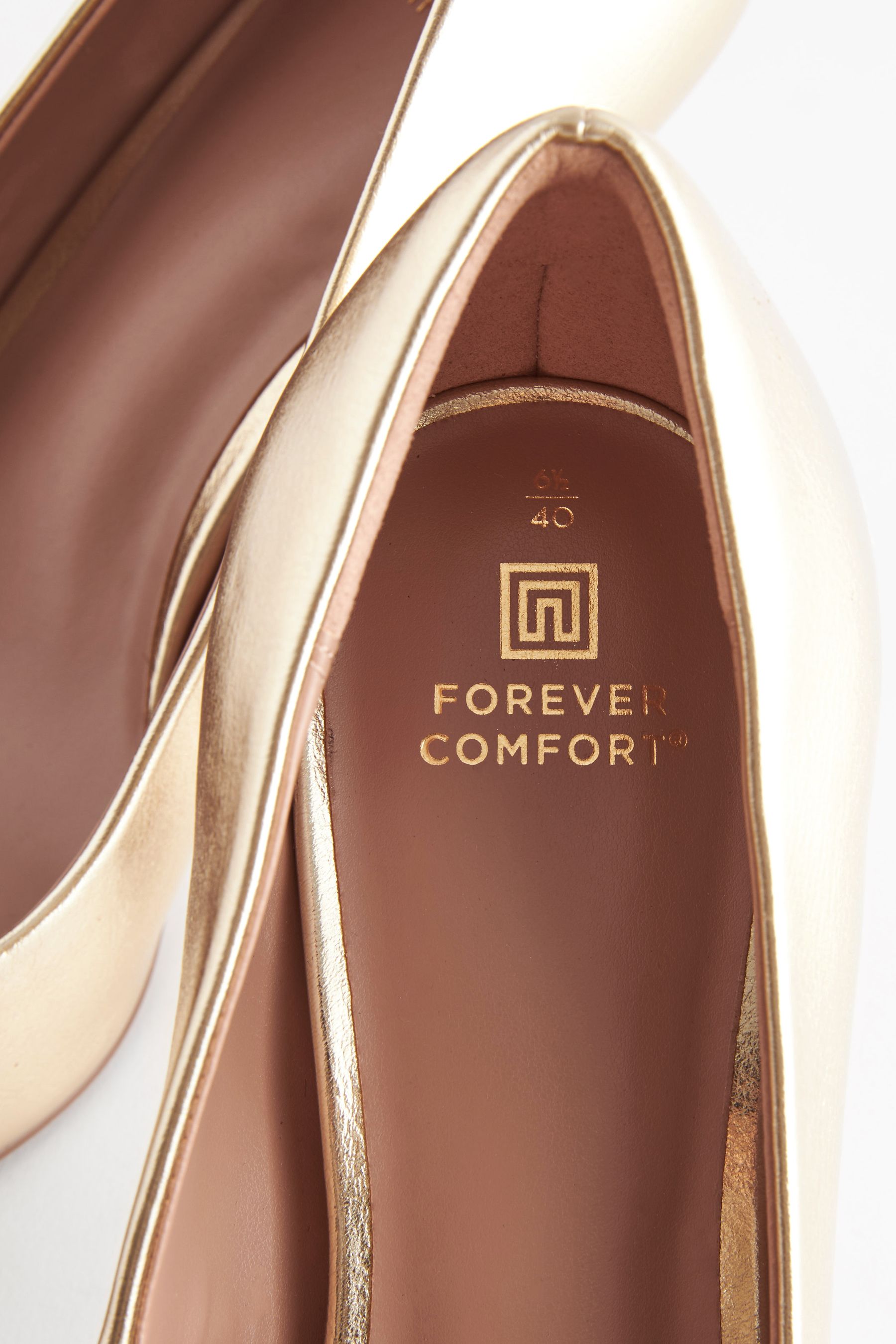 Forever comfort brand shoes discount