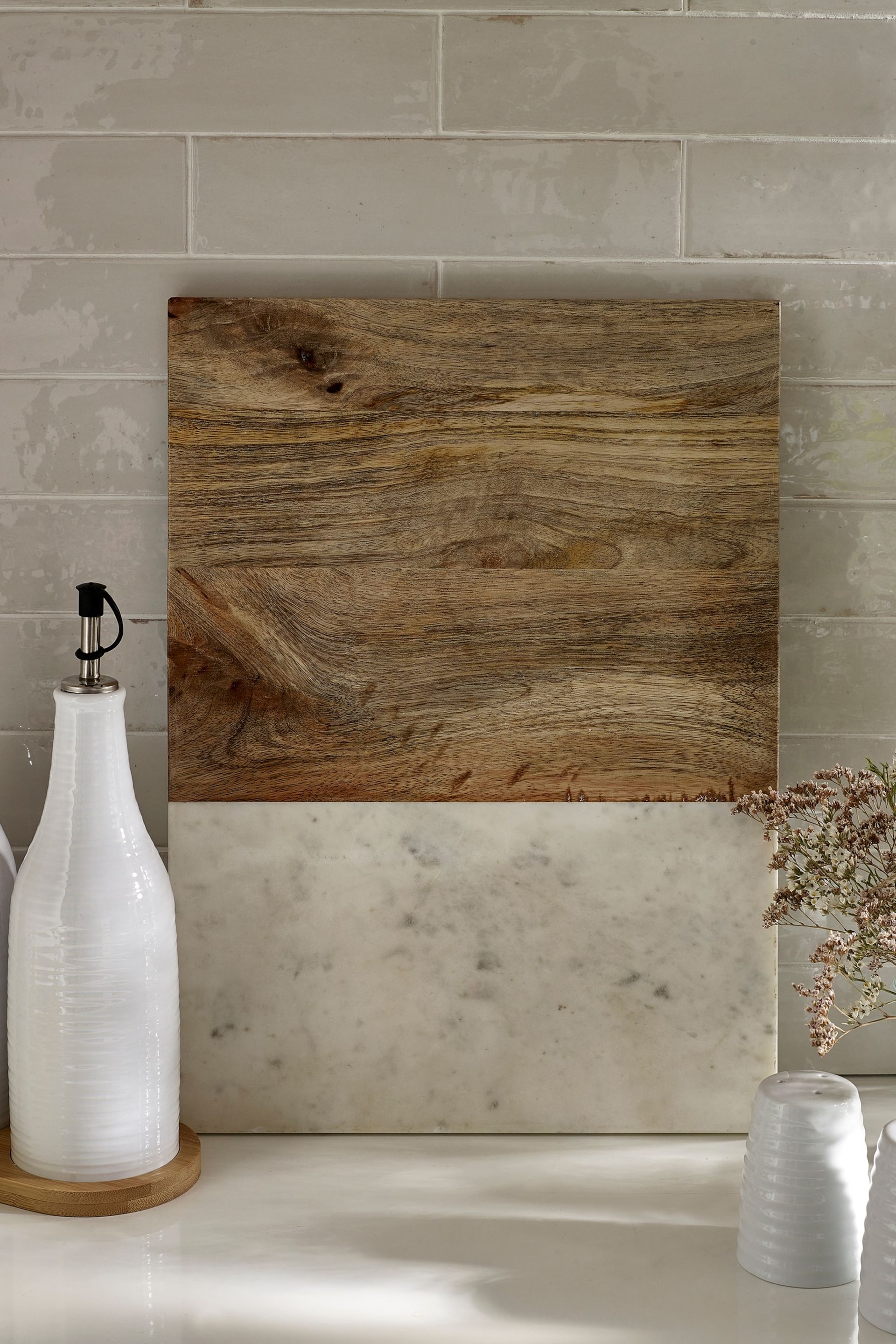 White Marble & Wood Serve Board - Image 2 of 4