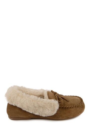 Totes Brown Isotoner Ladies Genuine Suede Moccasin with Faux Fur Lining