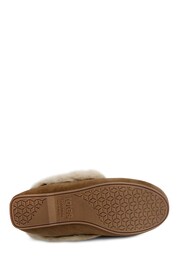 Totes Brown Isotoner Ladies Genuine Suede Moccasin with Faux Fur Lining - Image 5 of 5