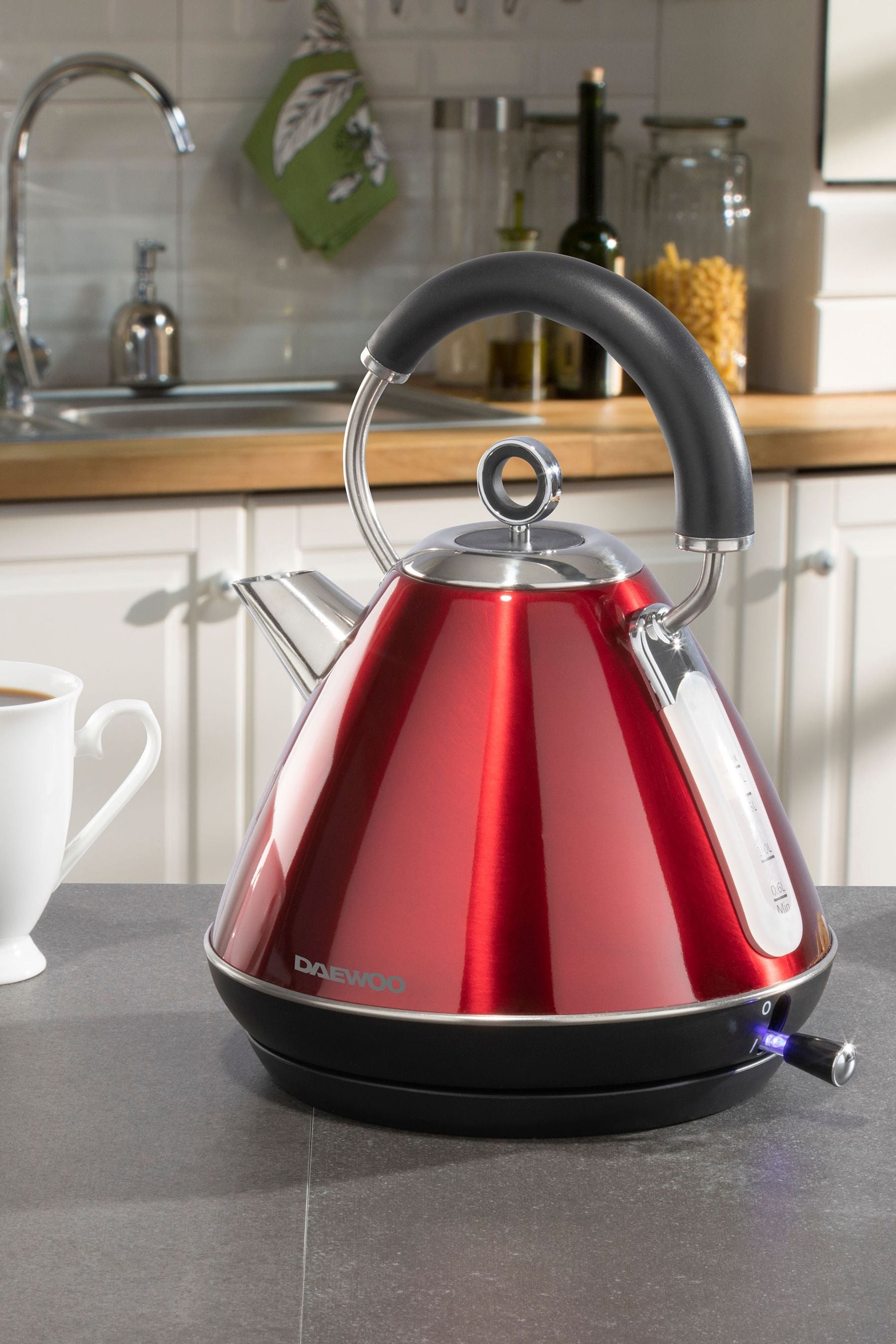 Morphy richards hotsell red kettle