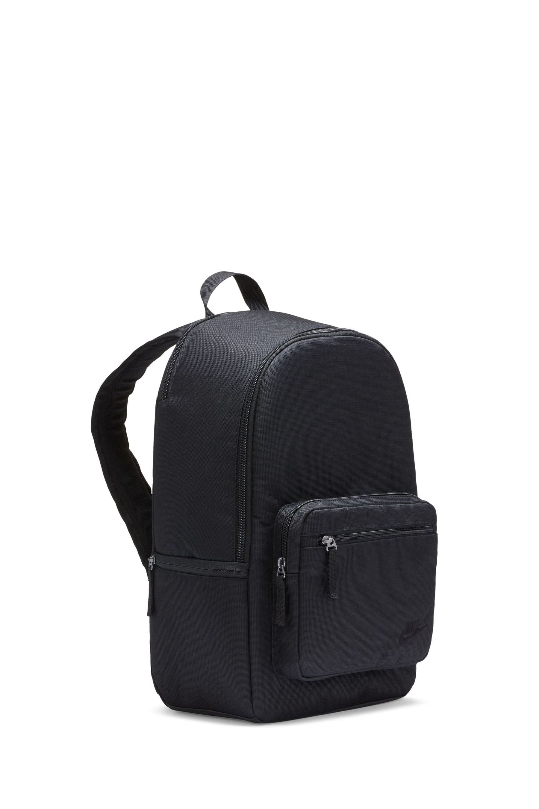 Nike black outlet heritage backpack